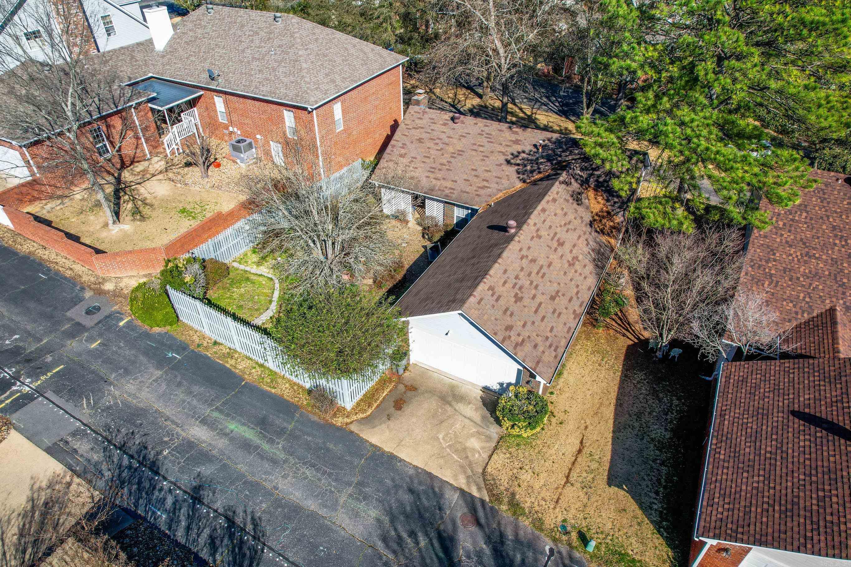 TOWNSQUARE - Residential