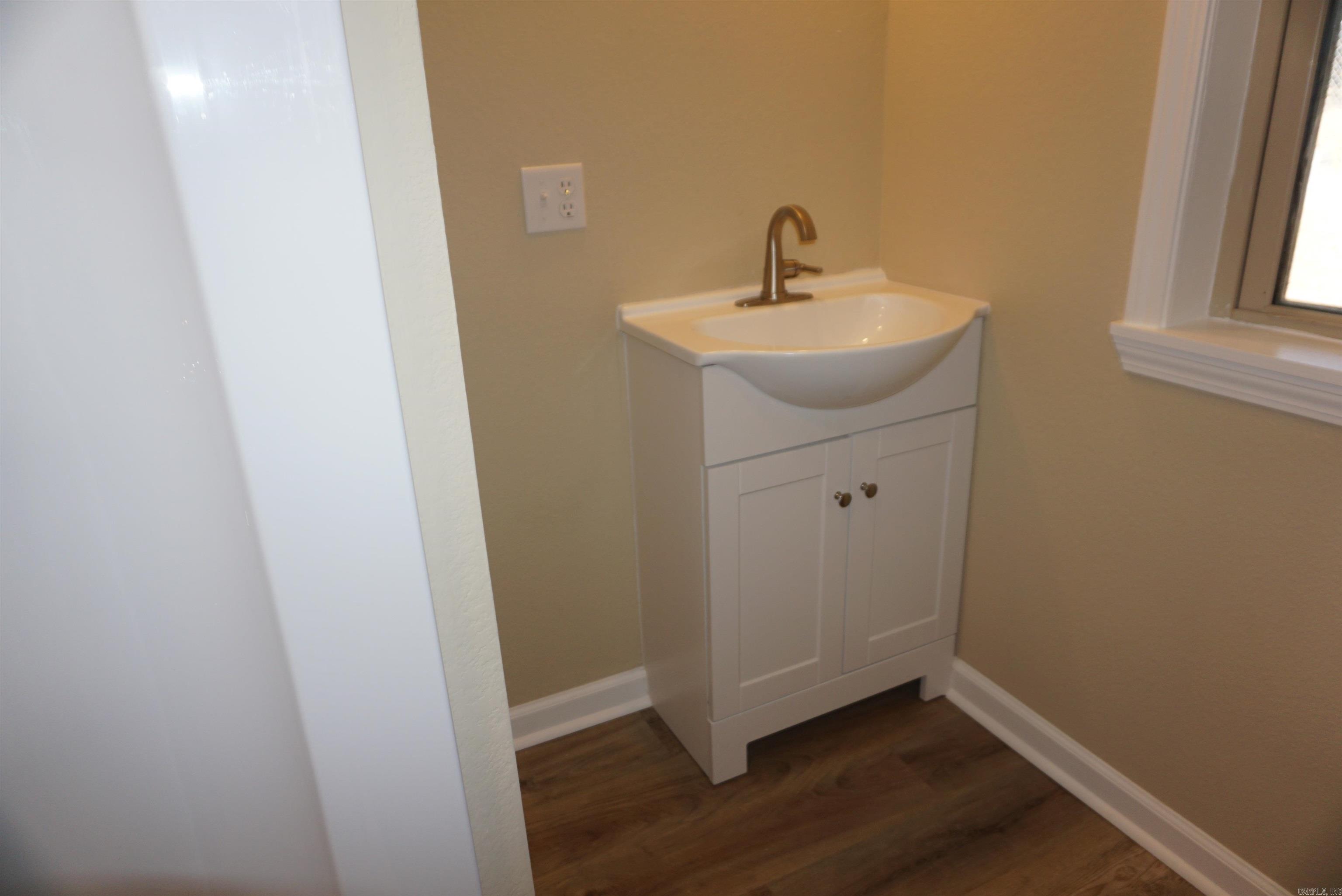 BALD KNOB OUTLOTS - Residential