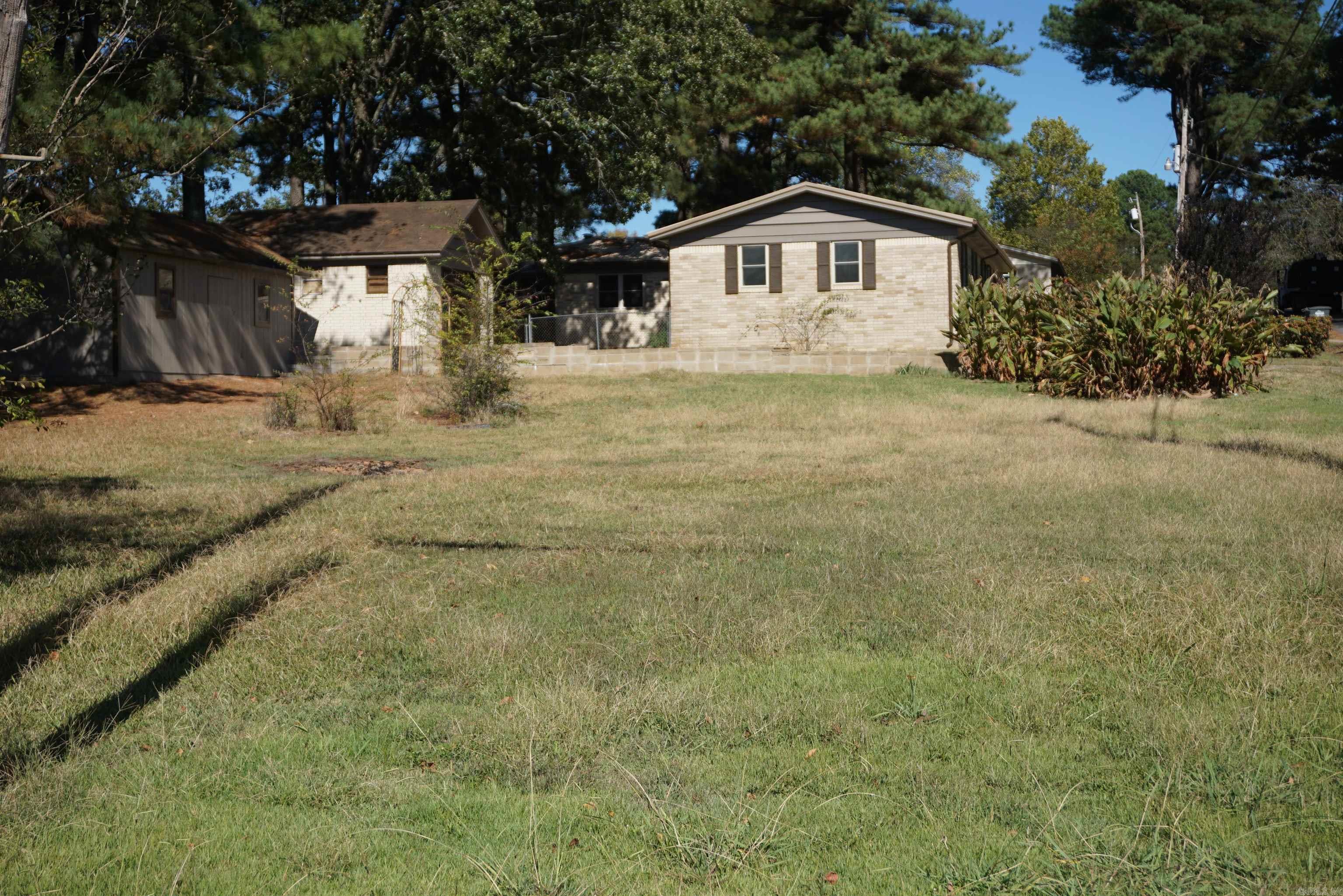 BALD KNOB OUTLOTS - Residential