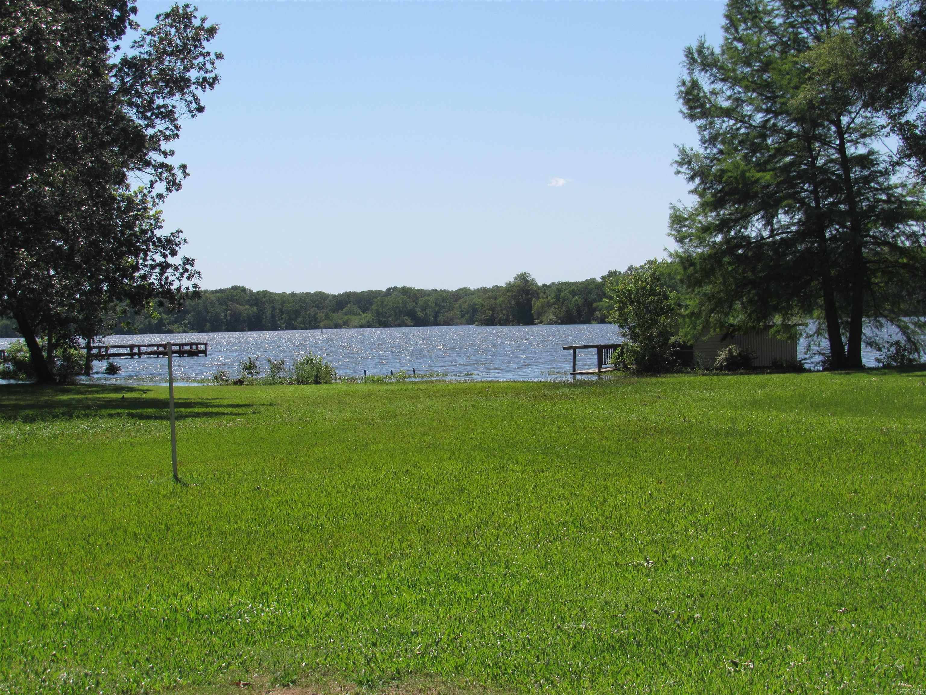OVERCUP LAKE RESORT - Residential