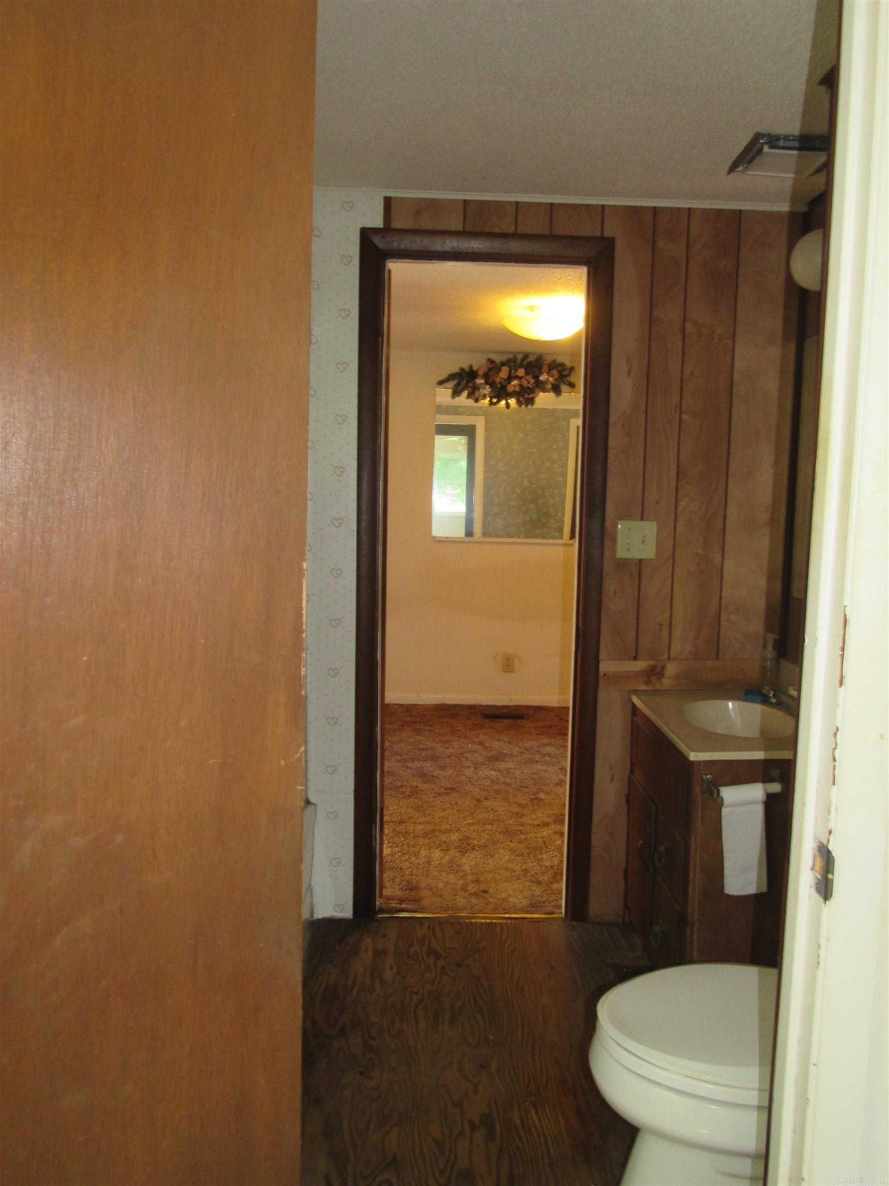 OVERCUP LAKE RESORT - Residential