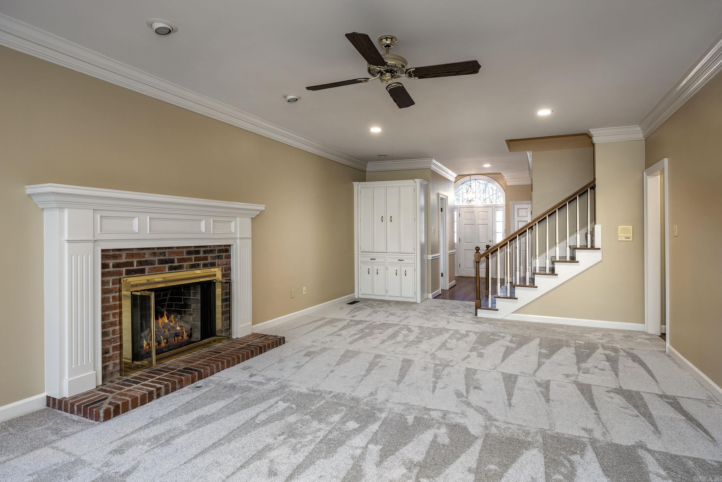 PLEASANT VALLEY MANOR - Residential