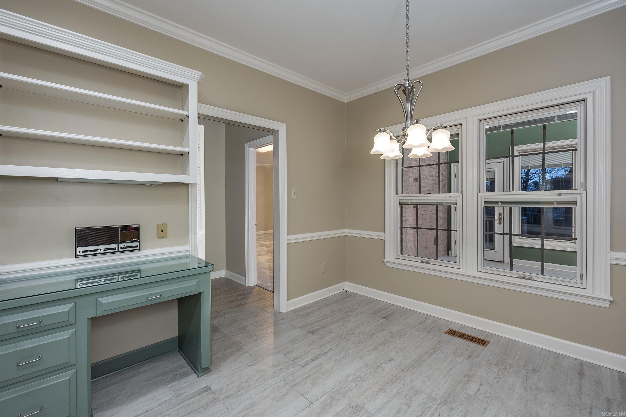 PLEASANT VALLEY MANOR - Residential