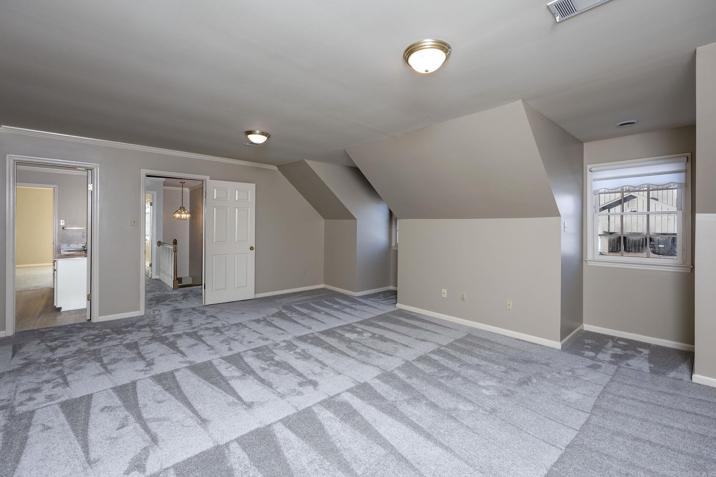 PLEASANT VALLEY MANOR - Residential