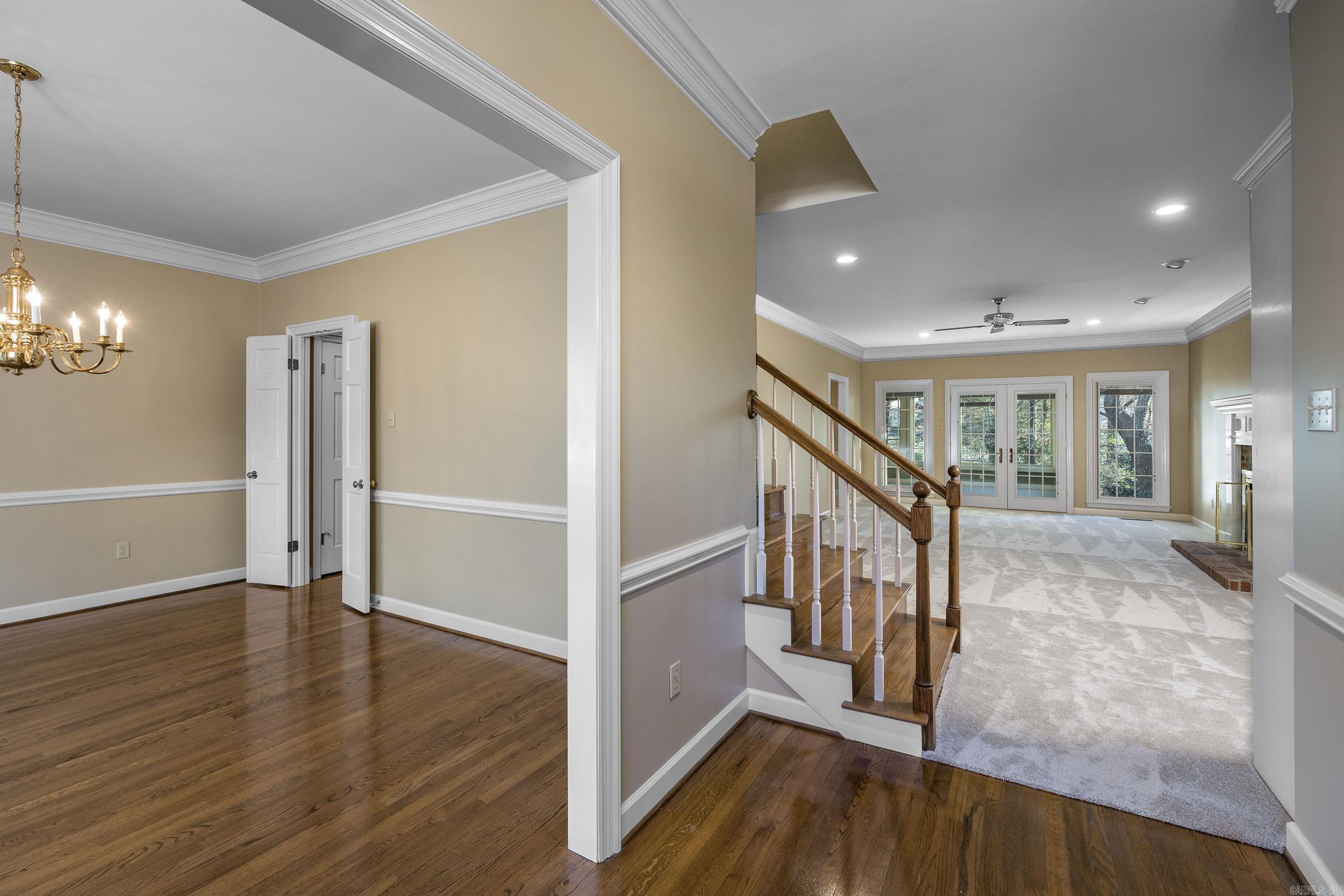 PLEASANT VALLEY MANOR - Residential