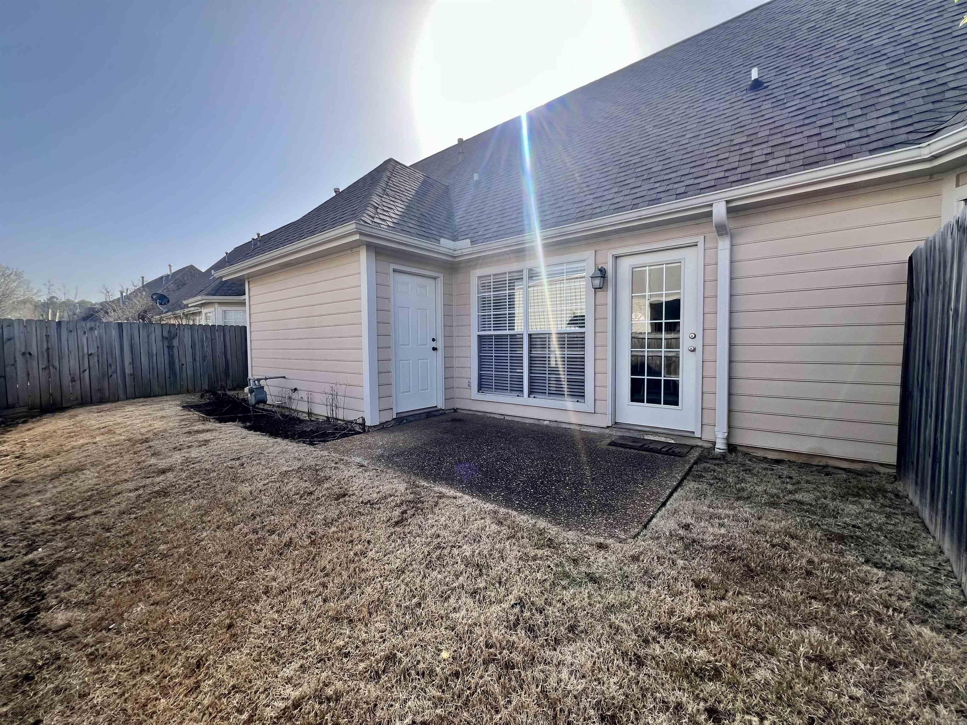 COUNTRY SQUIRE ADD - Residential