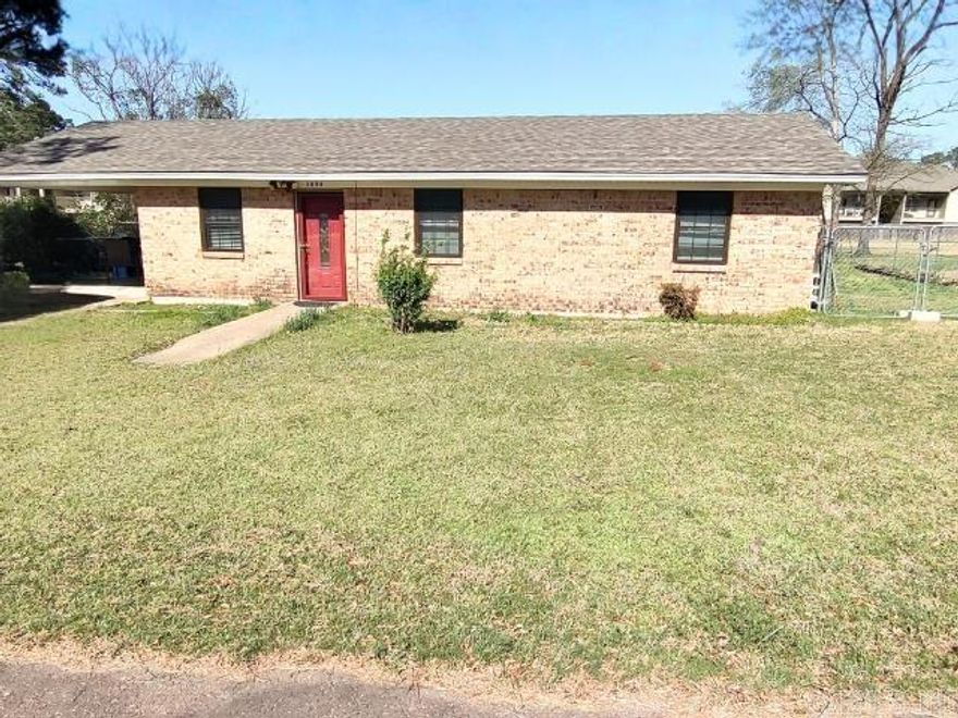 This ranch style home has 3 bedrooms and 2 bathrooms with a fenced-in backyard & storage building. The architectural roof is approximately 5 years old, the HVAC system & water heater are both approximately 3 years old, oven & dishwasher is approximately 9 years old.
