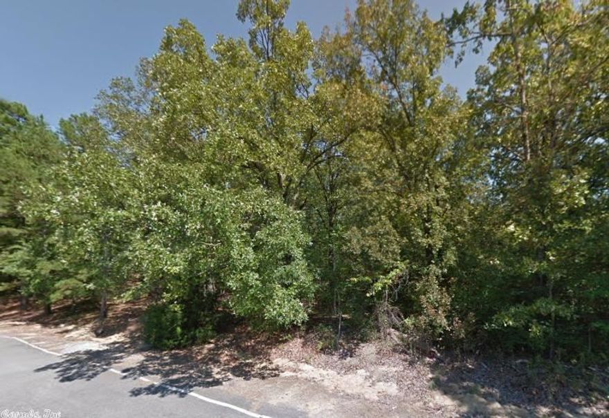 6 individual old platted lots that combine to make a .96 acre lot with 150ft. of frontage along Nix Road and 290 feet deep. Could be a homesite or possibly redeveloped as patio home lots. The subject is plated with a street on the north side and alley dividing the lots from west to east, however street and alley are not improved at this time. Appraisal is on file.