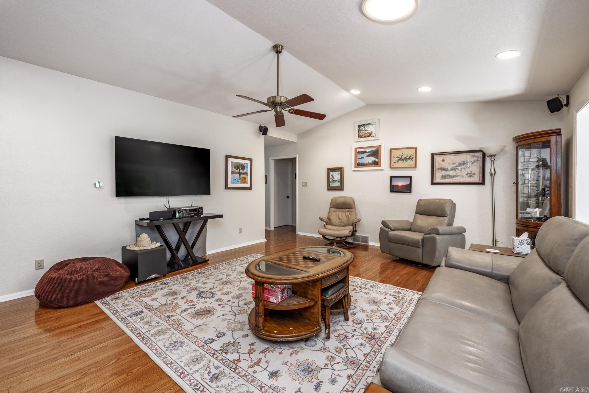 GALICIA - Residential