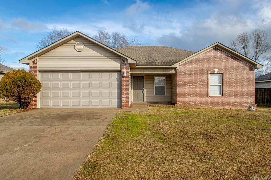 Welcome home! 3 bed 2 bath with fenced in backyard. Tray ceilings in living room and master bedroom. Master bathroom features Jack and Jill style sink, jet tub, shower, and walk in closet. Beautiful cabinetry, updated appliances, and tile in the kitchen. Fireplace and 2 car garage. Schedule your showing today!