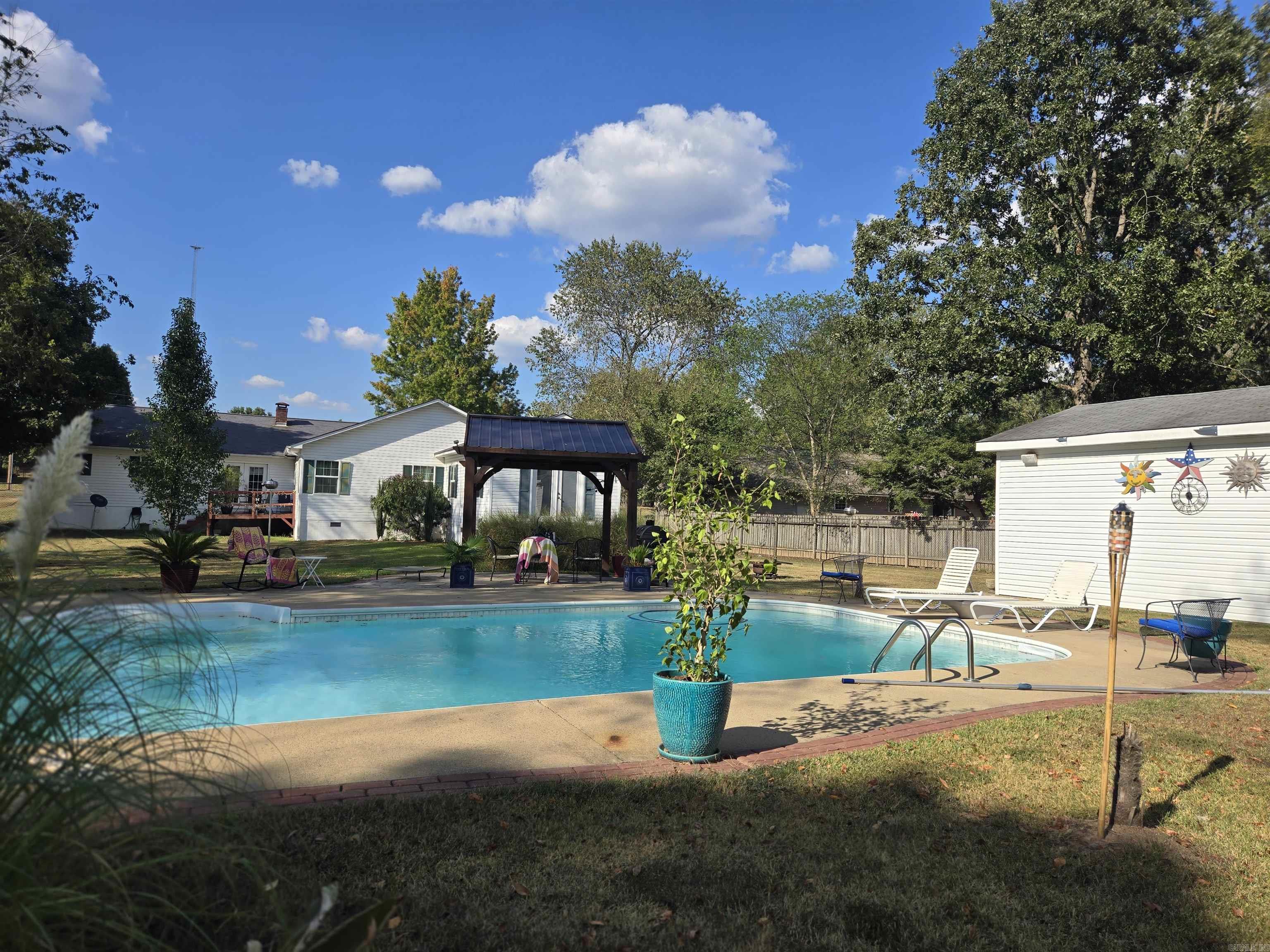 Danwood - Residential
