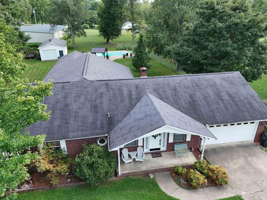 THIS BEAUTIFUL HOME HAS PLENTY OF SPACE FOR FAMILY FUN AND ENTERTAINING. LOTS OF FUN SWIMMING IN THE POOL AND ENJOYING THE BEAUTIFUL BACK YARD. DONT MISS THE OPPORTUNITY TO SEE THIS HOME!! MESSAGE LISTING AGENT FOR APPOINTMENT