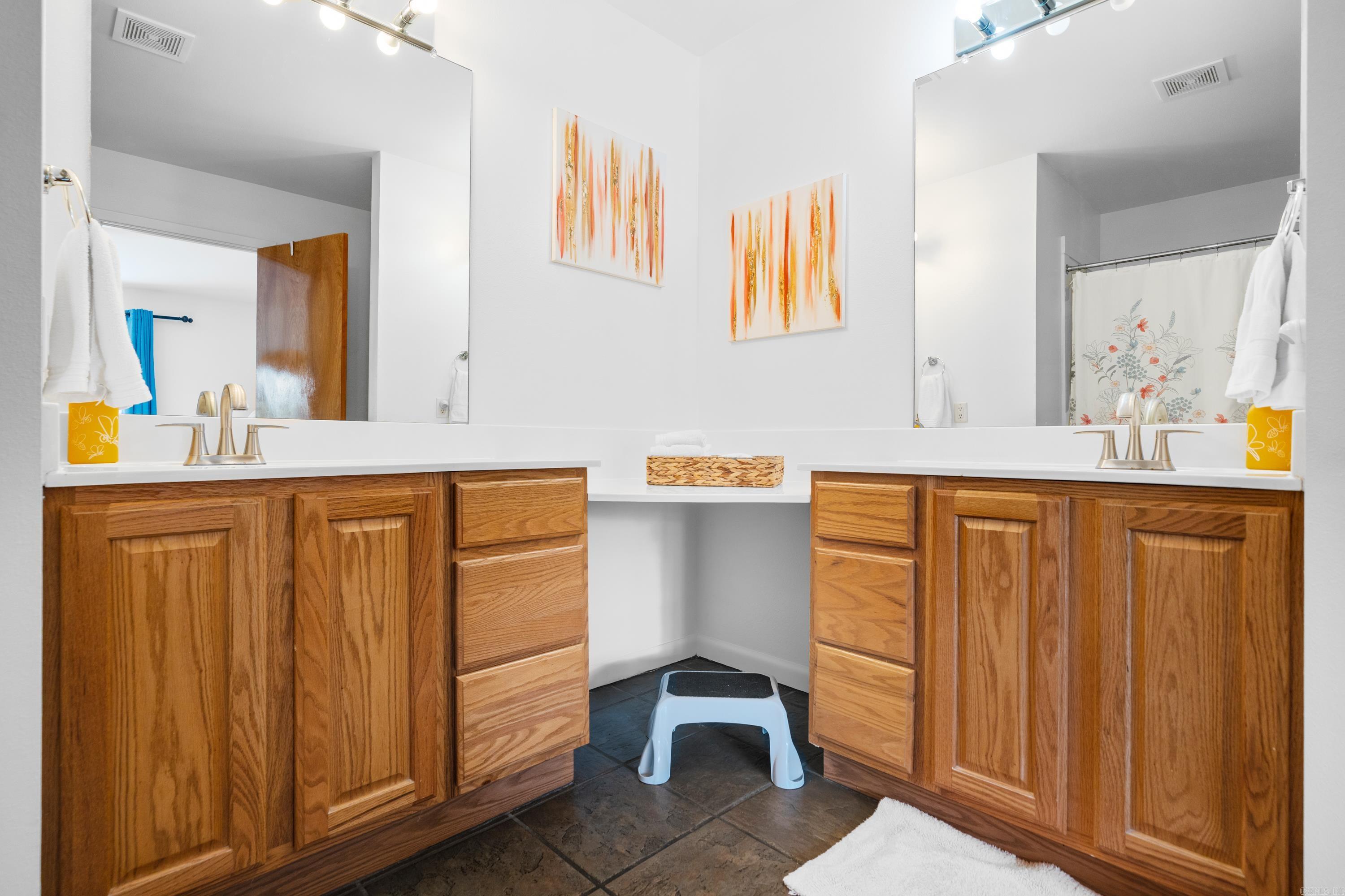 EMERALD ISLE HPR - Residential