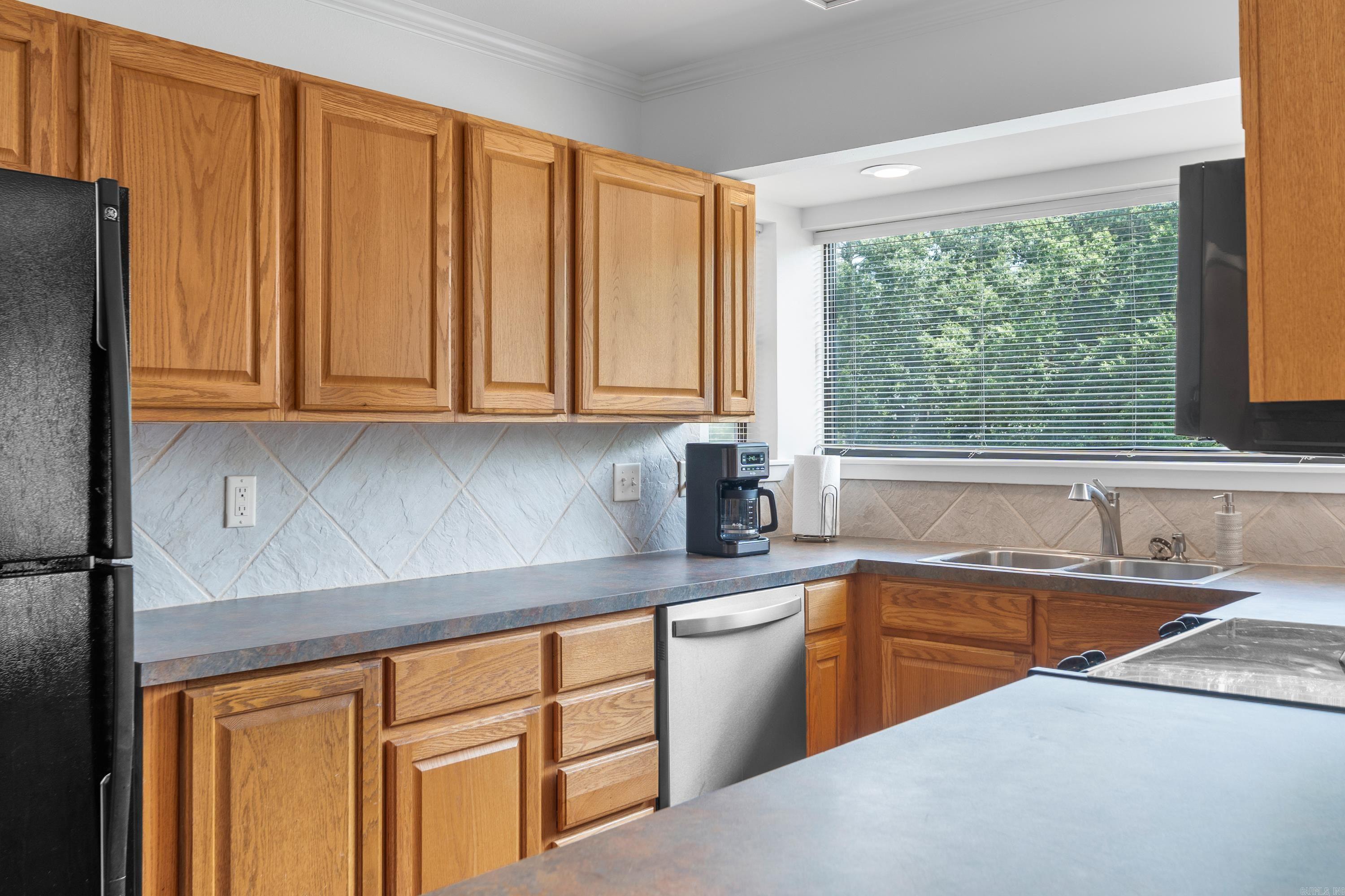 EMERALD ISLE HPR - Residential