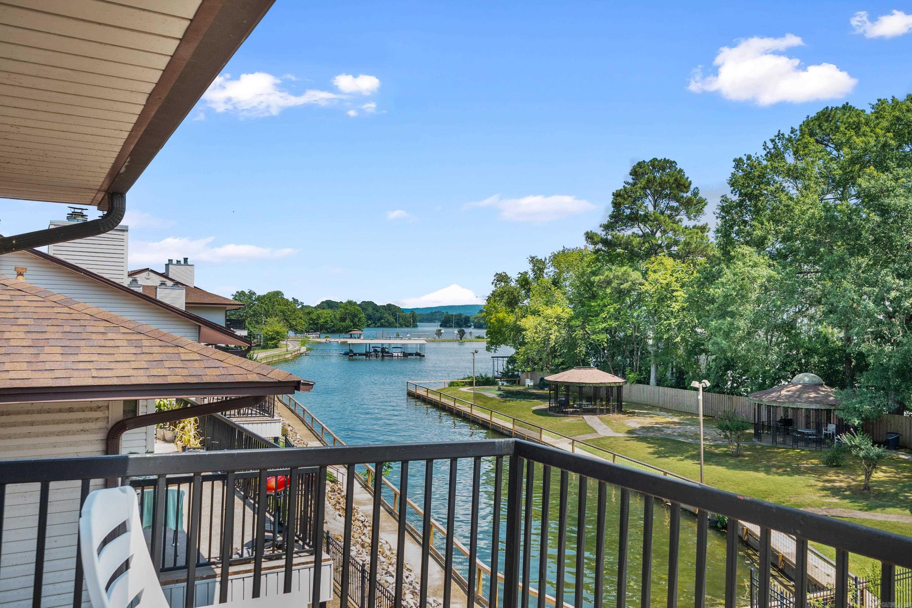 EMERALD ISLE HPR - Residential