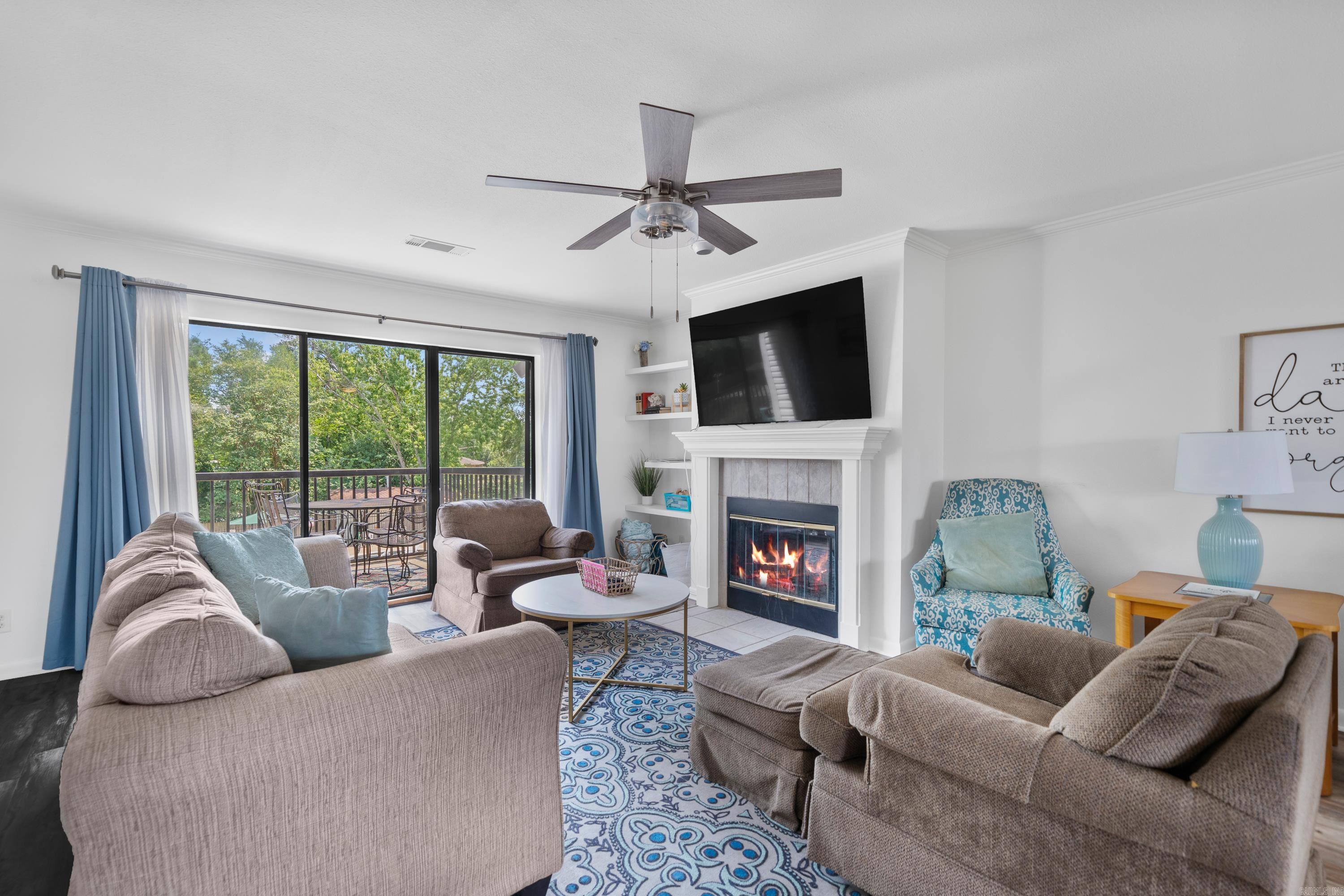EMERALD ISLE HPR - Residential