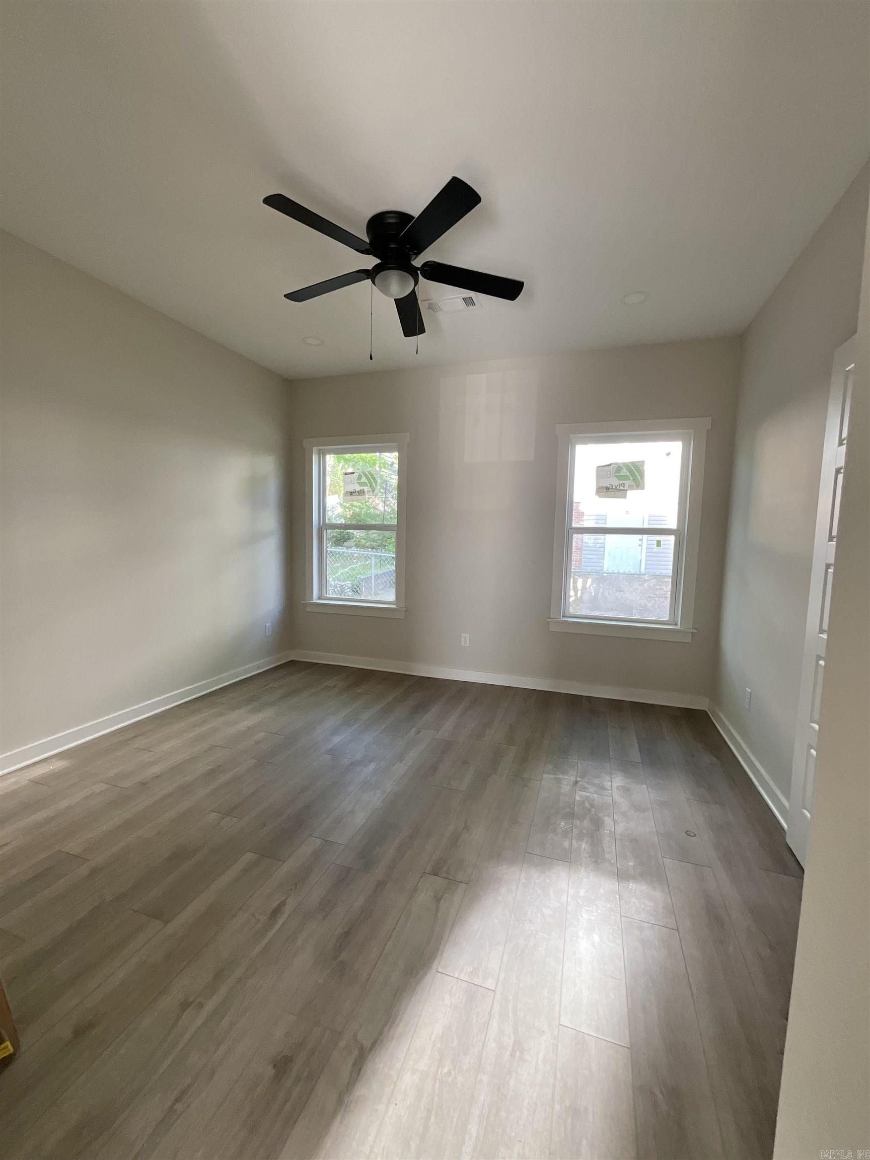 DICKINSON - Residential