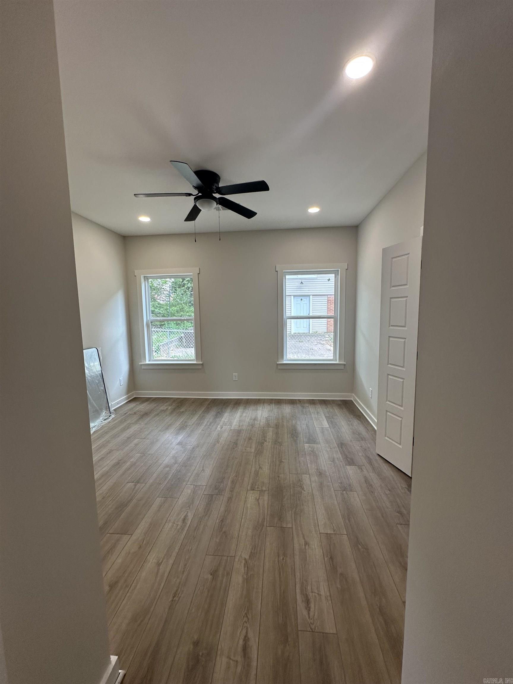 DICKINSON - Residential