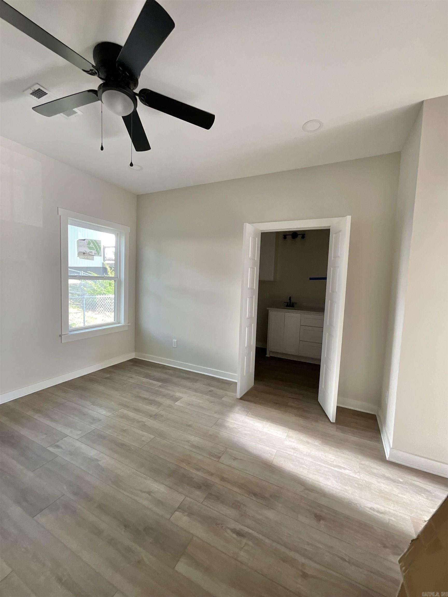 DICKINSON - Residential