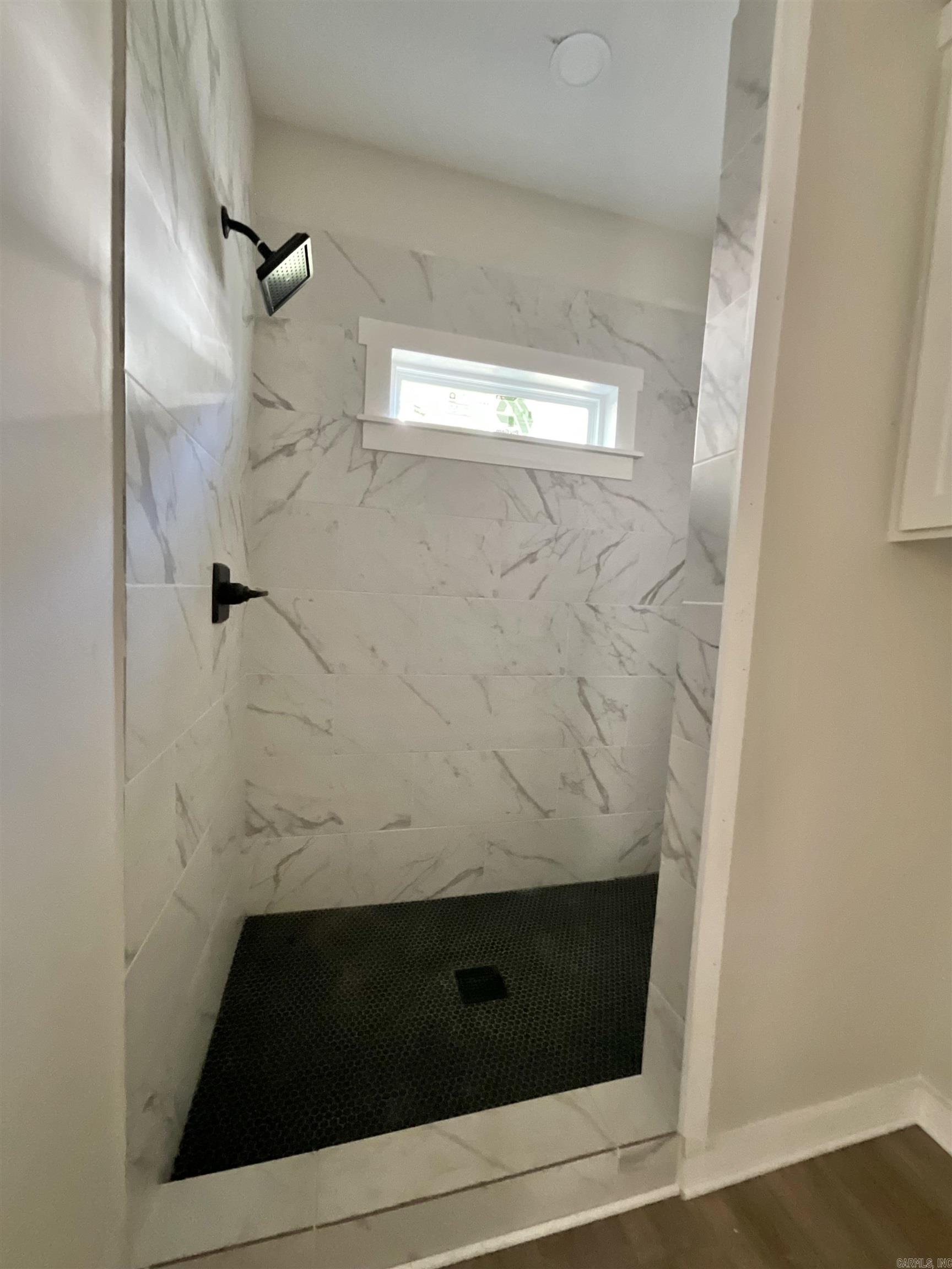 DICKINSON - Residential