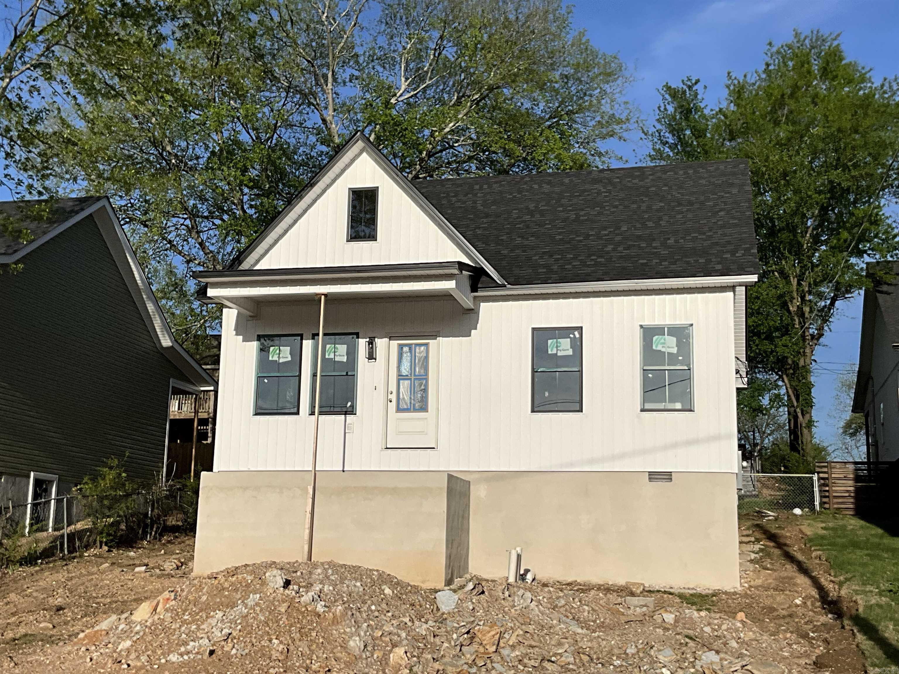 DICKINSON - Residential