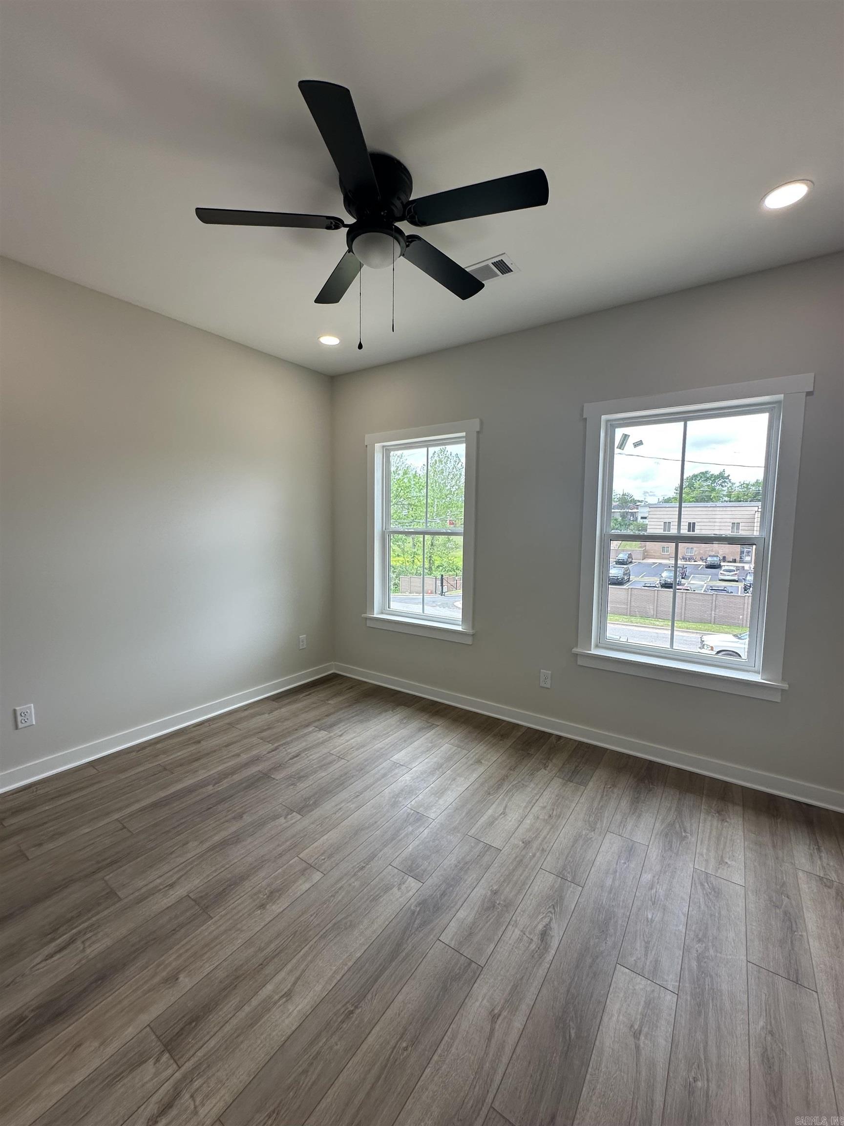 DICKINSON - Residential