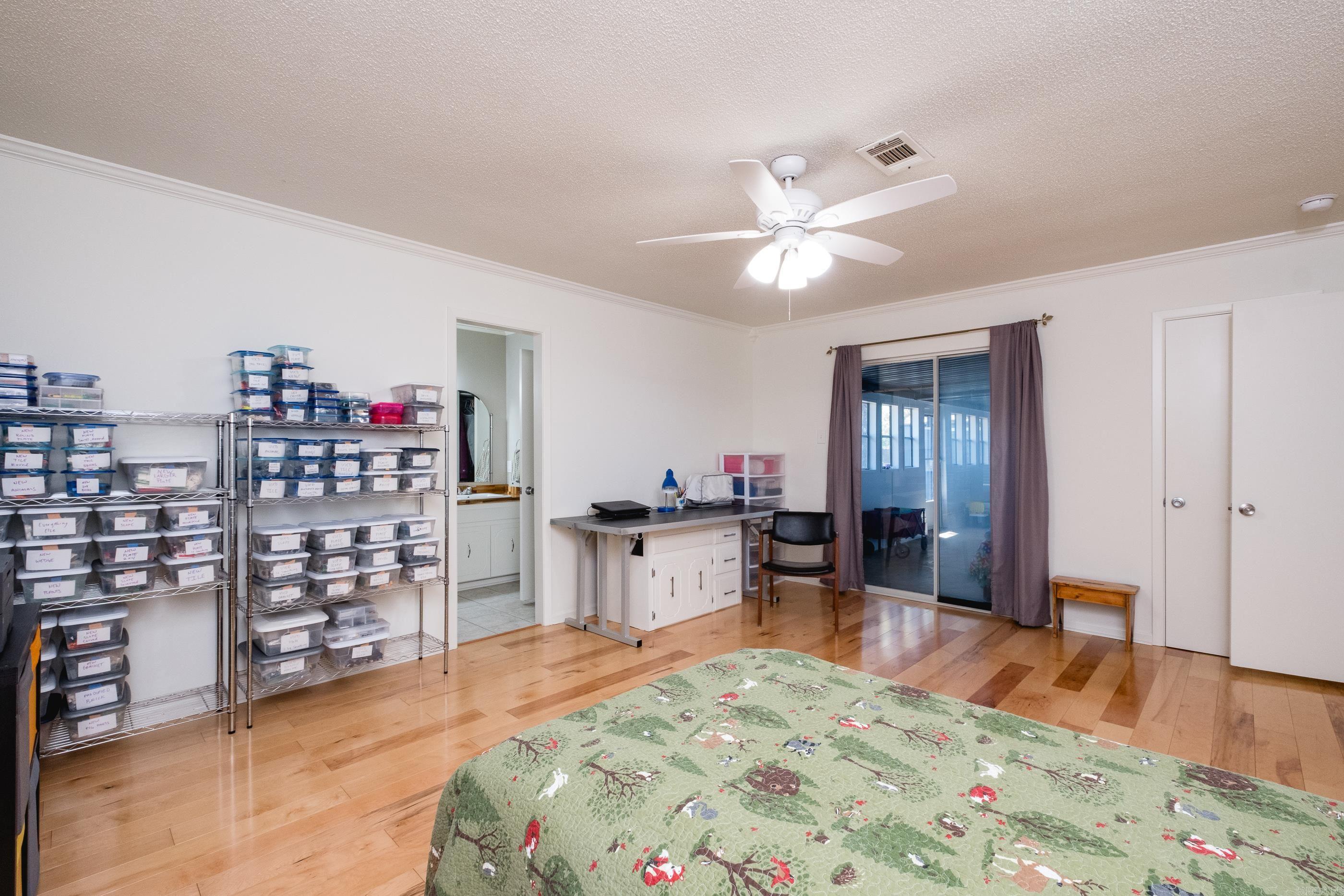 SMOKING OAKS ADD - Residential