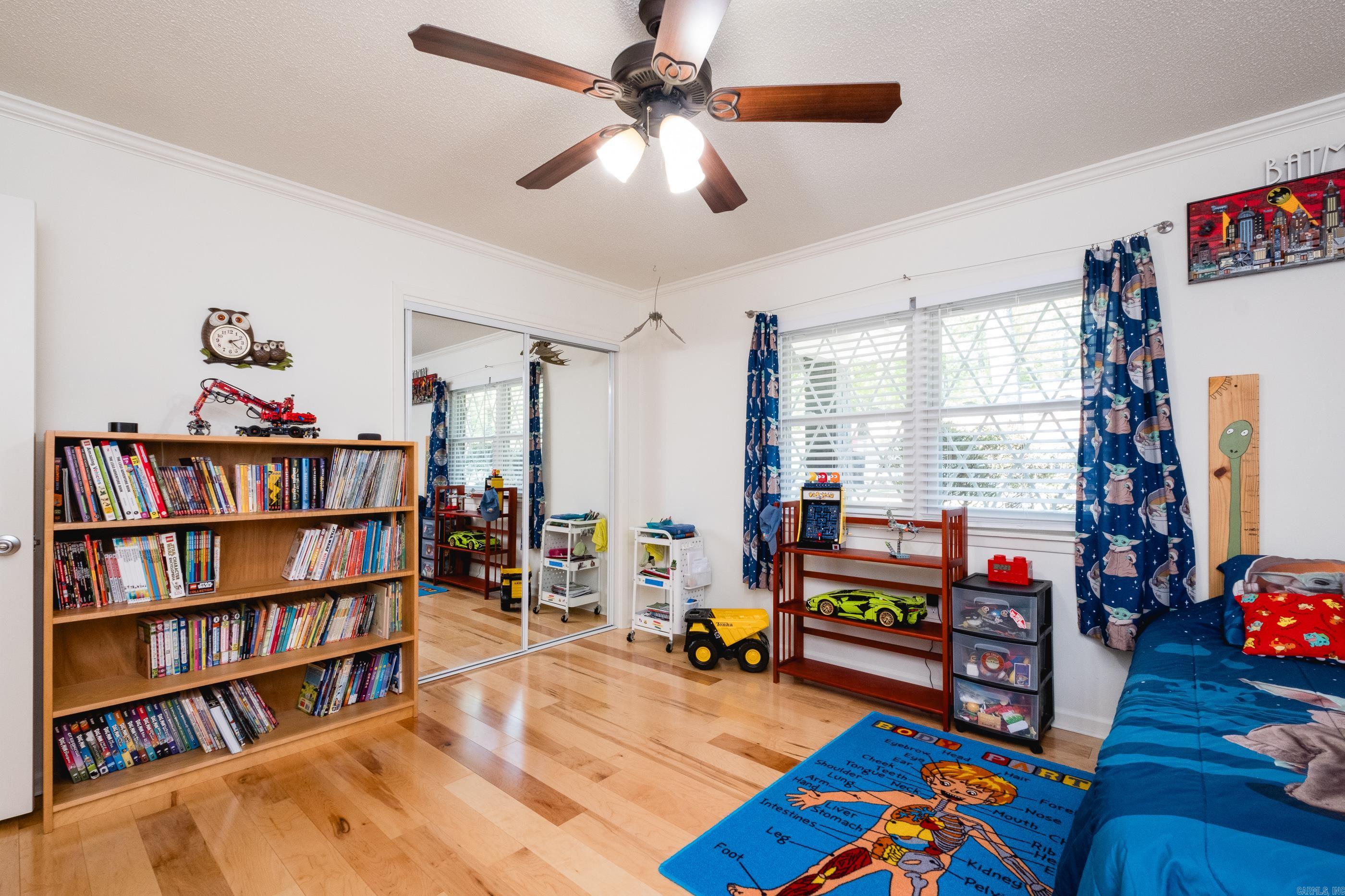 SMOKING OAKS ADD - Residential