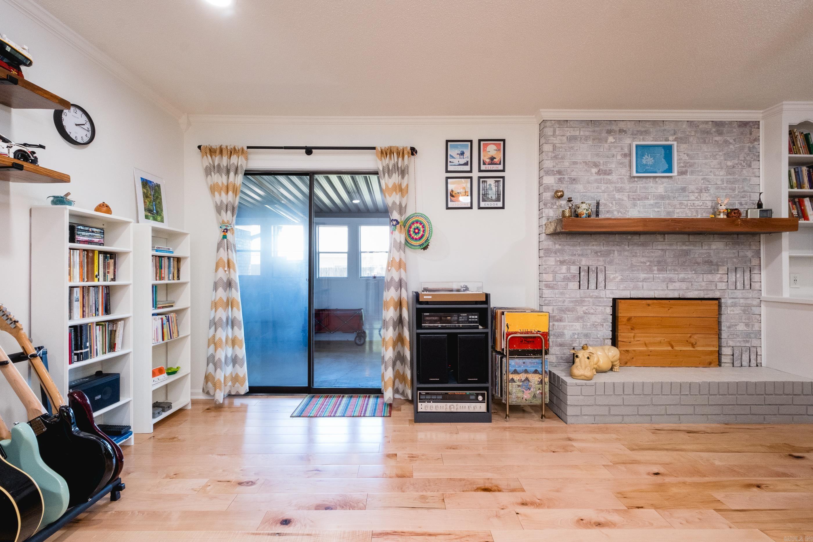 SMOKING OAKS ADD - Residential