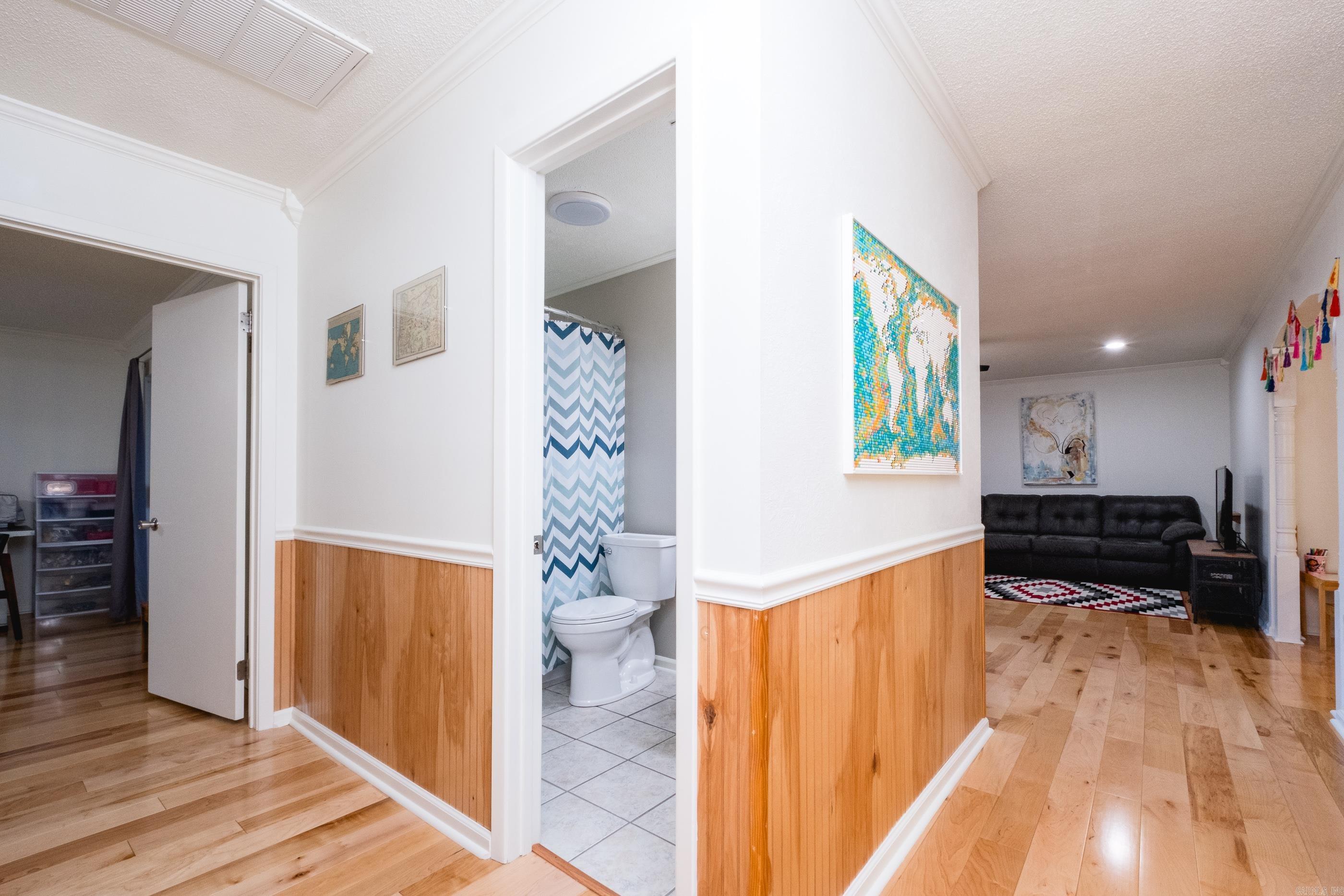 SMOKING OAKS ADD - Residential