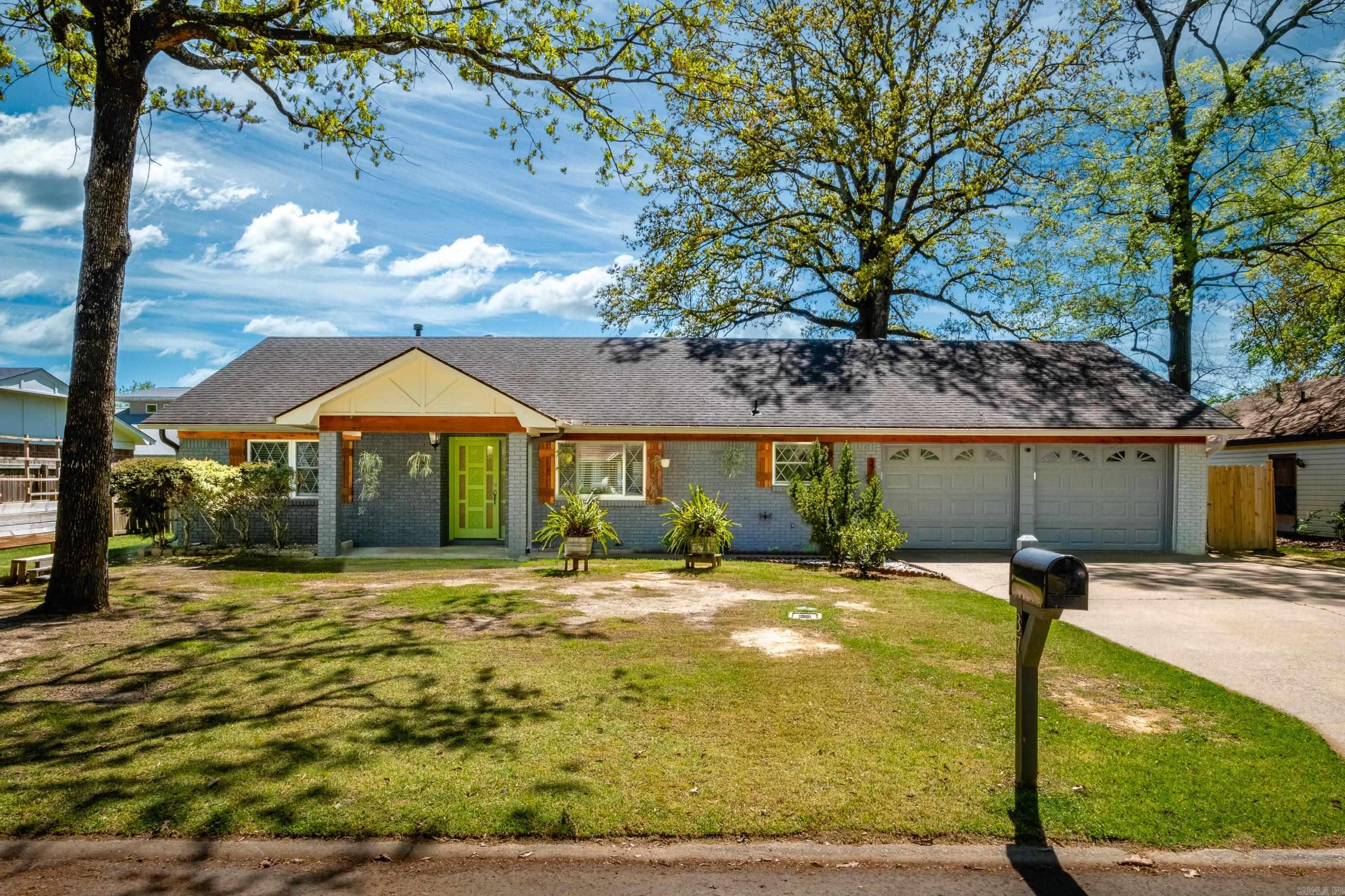 SMOKING OAKS ADD - Residential