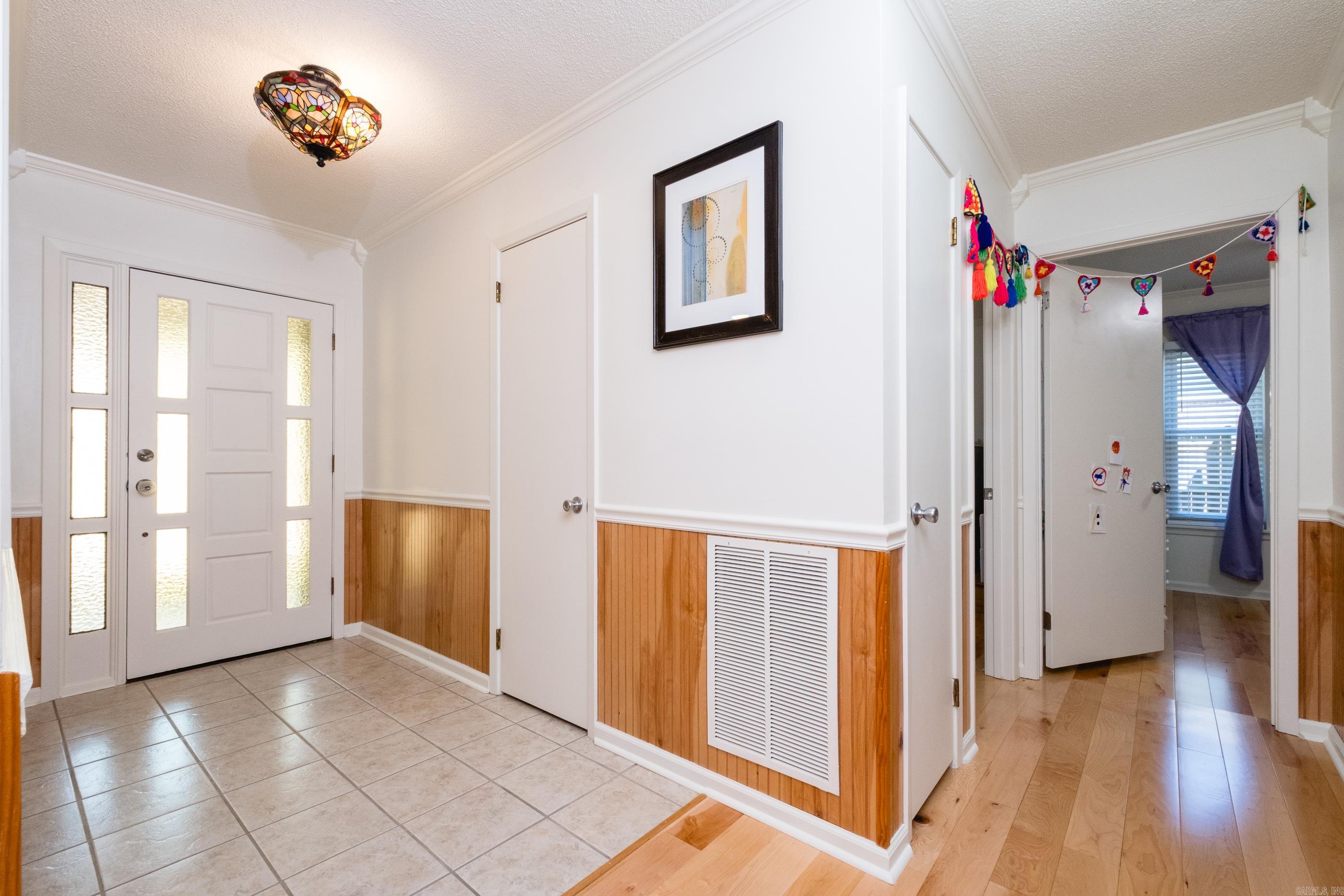 SMOKING OAKS ADD - Residential