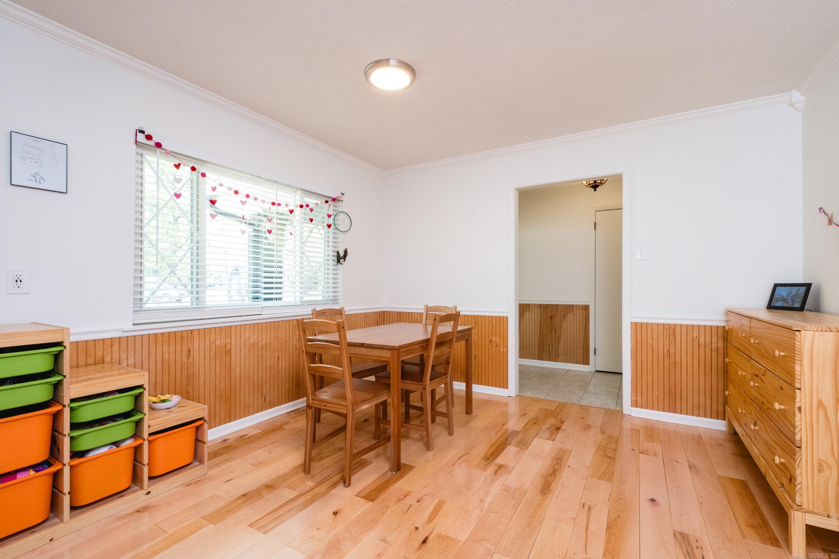 SMOKING OAKS ADD - Residential