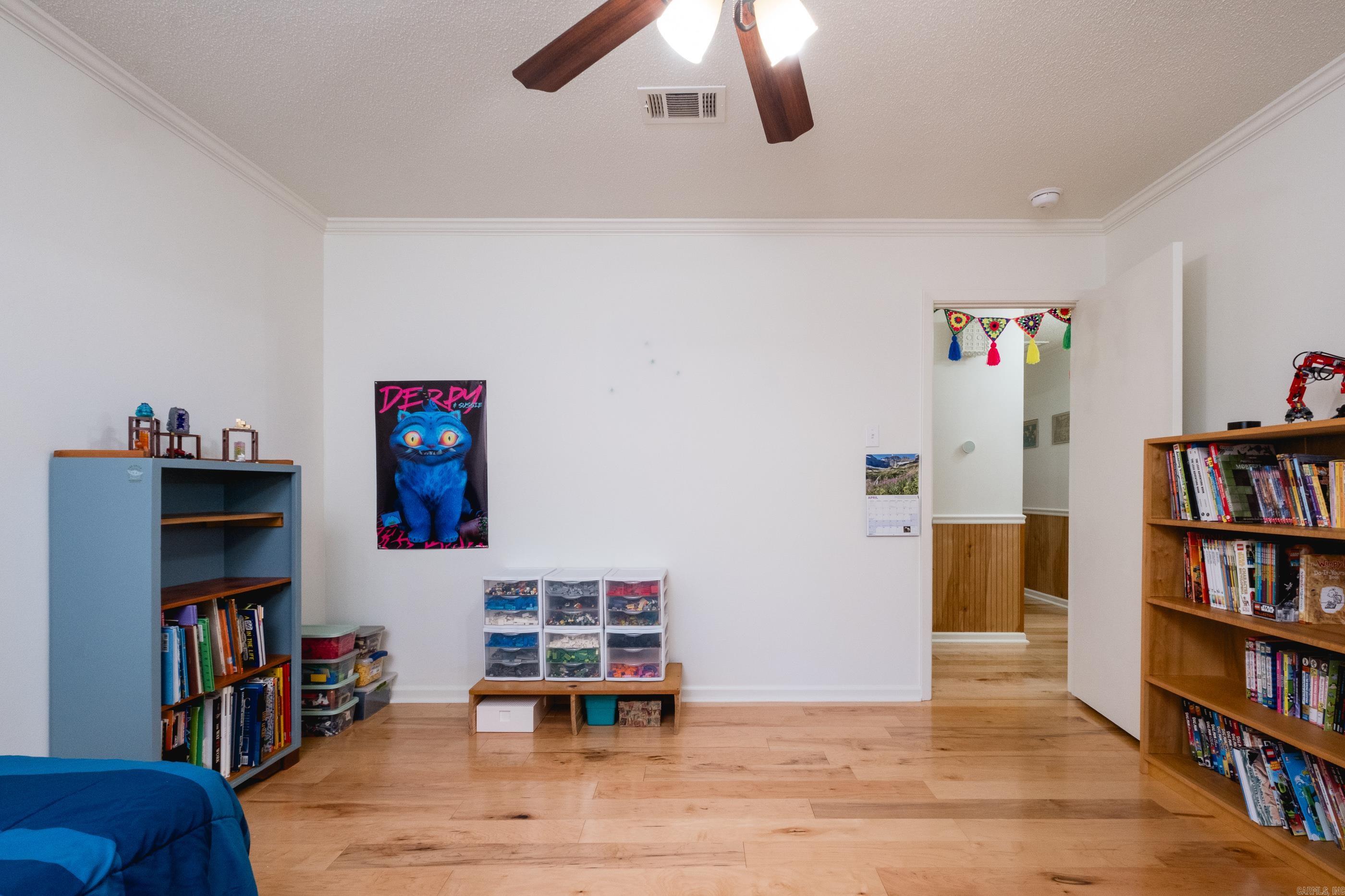 SMOKING OAKS ADD - Residential