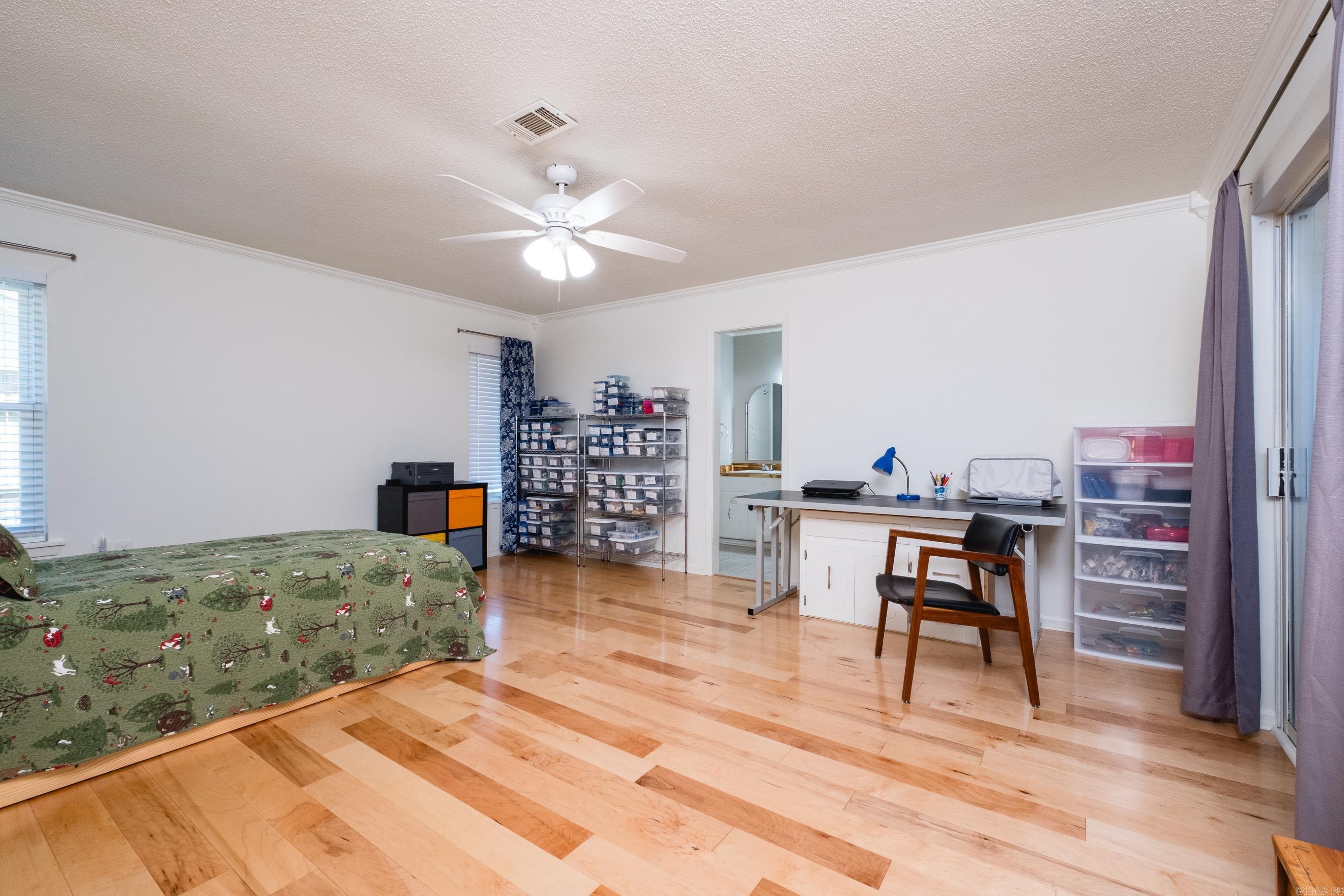 SMOKING OAKS ADD - Residential