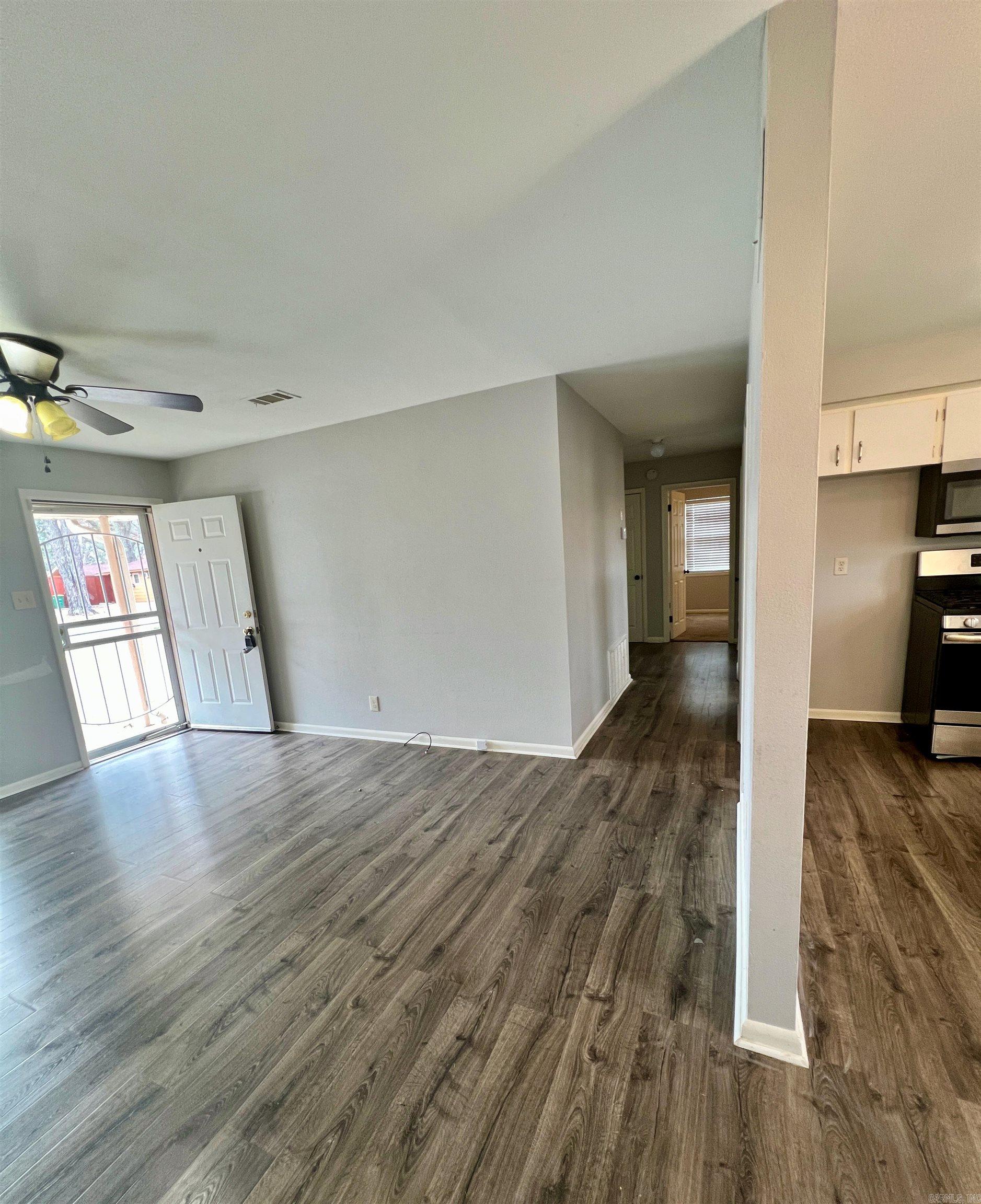 WAKEFIELD VILLAGE - Residential