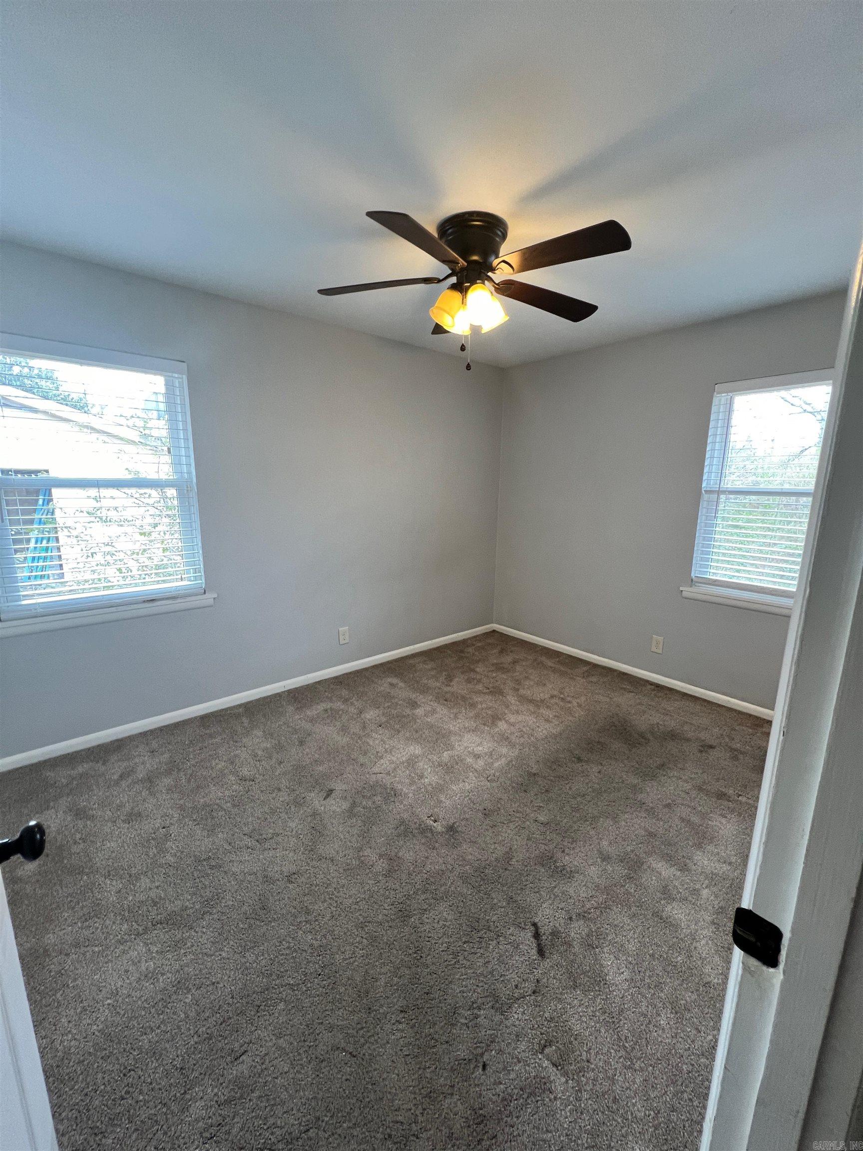 WAKEFIELD VILLAGE - Residential