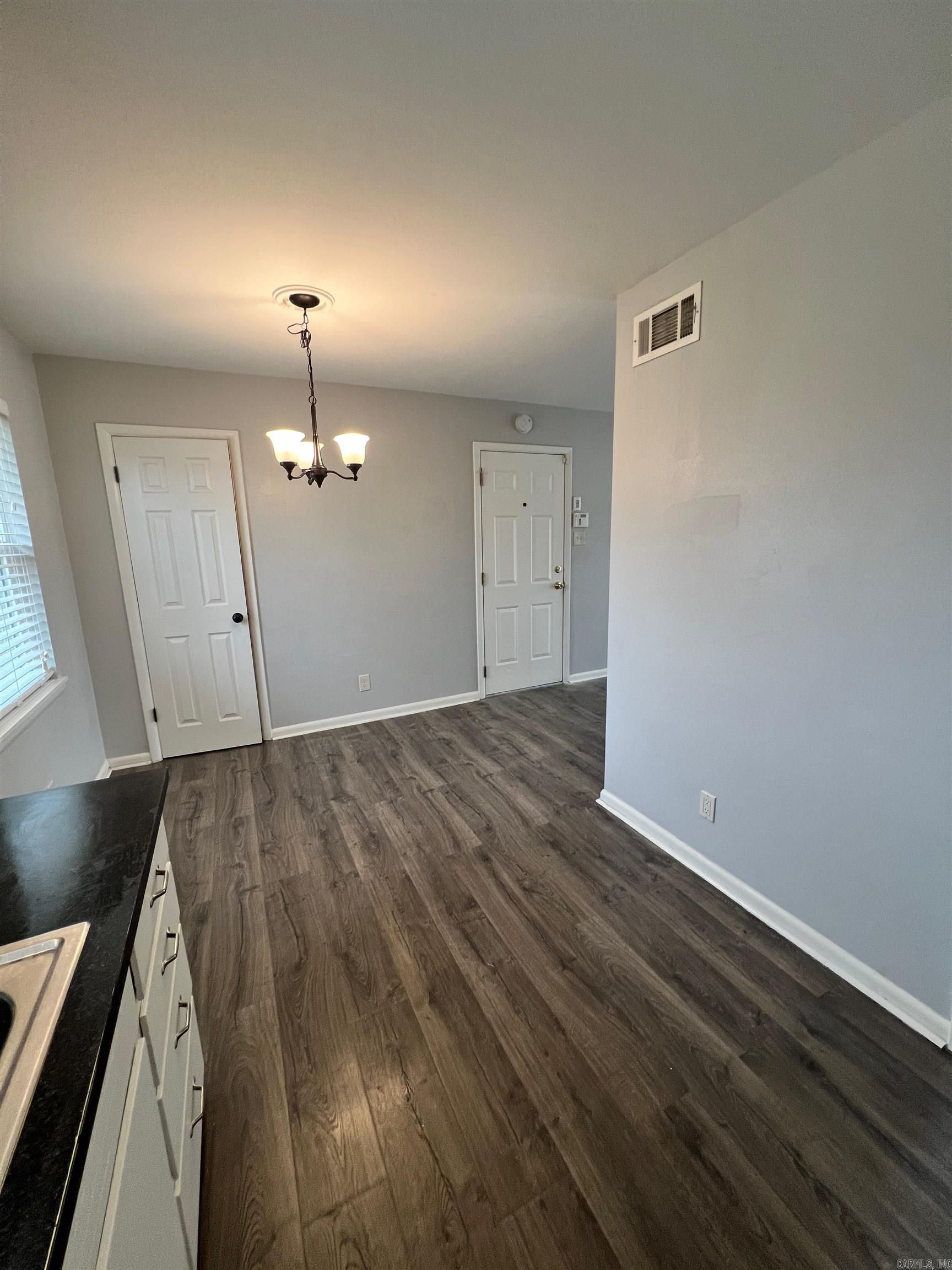 WAKEFIELD VILLAGE - Residential