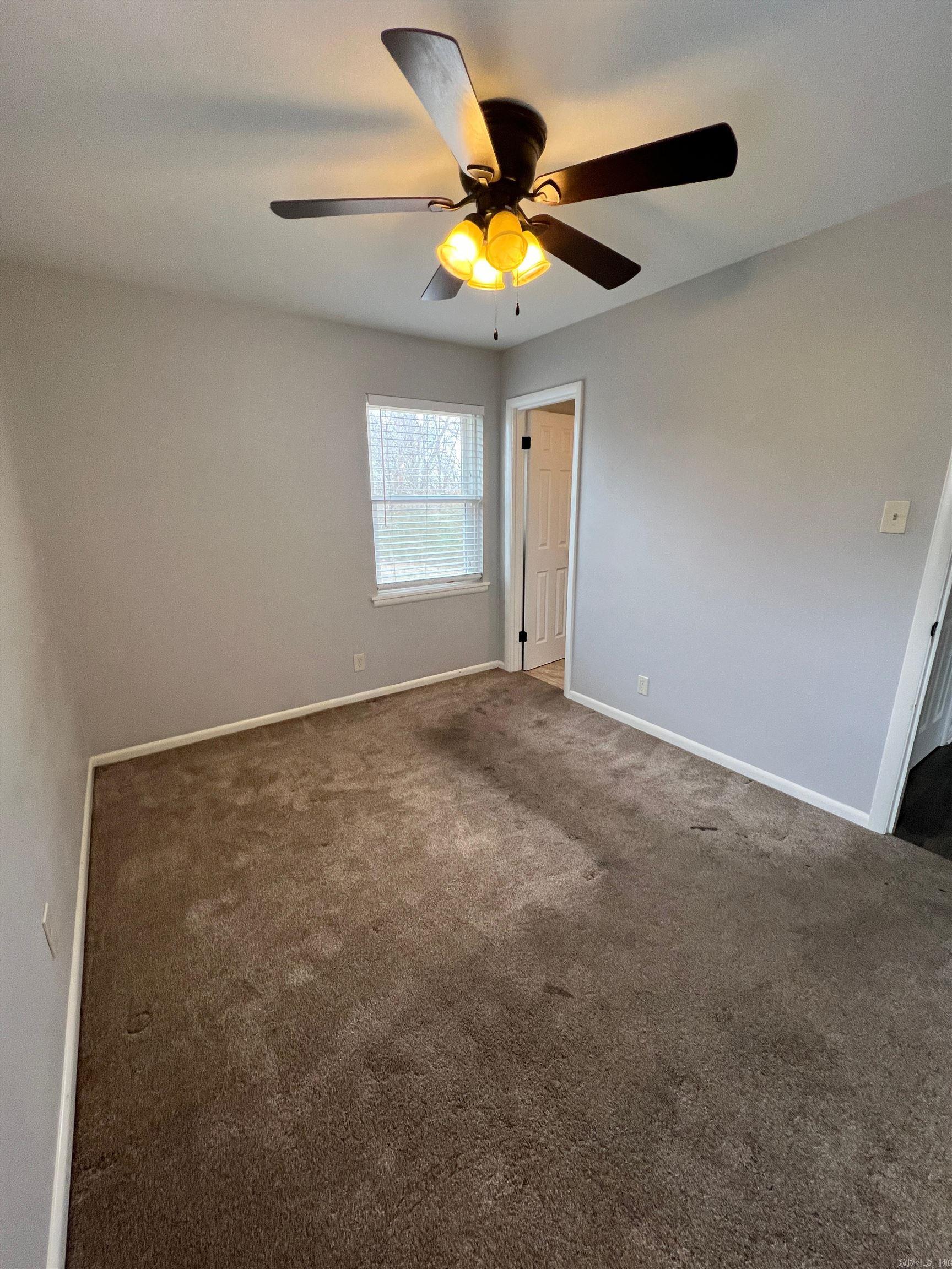 WAKEFIELD VILLAGE - Residential