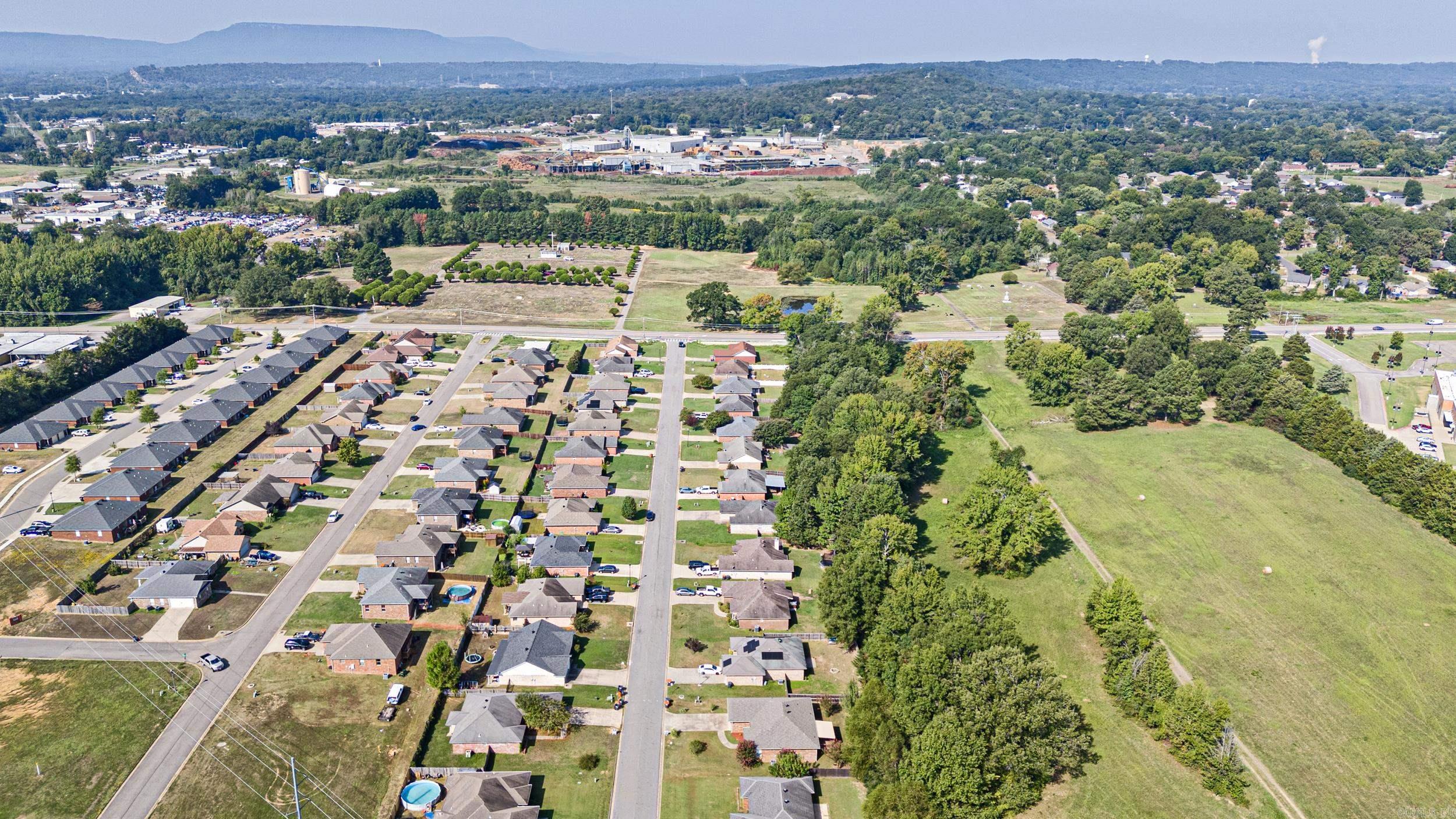 ASHBROOK ESTATES - Residential