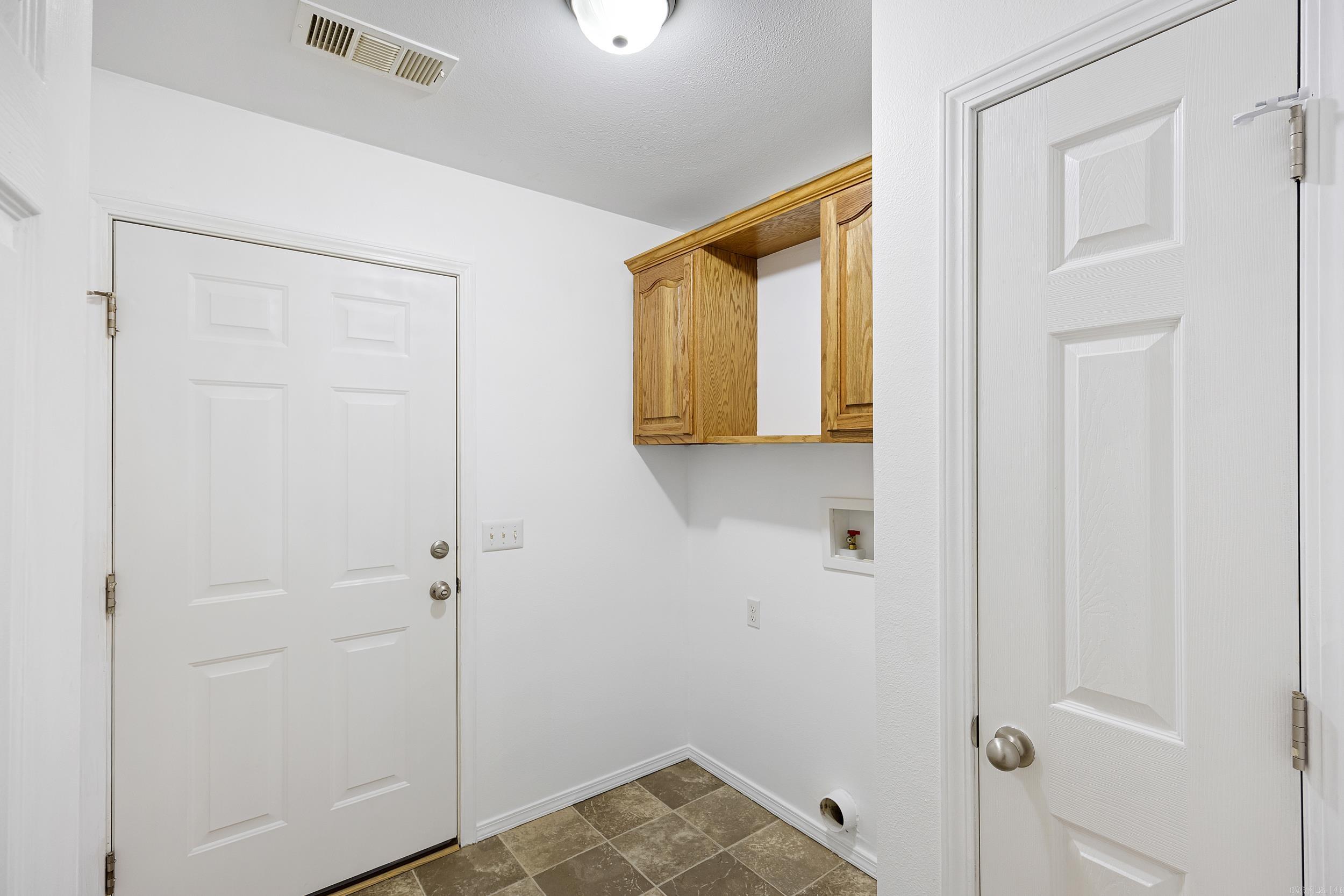 ASHBROOK ESTATES - Residential