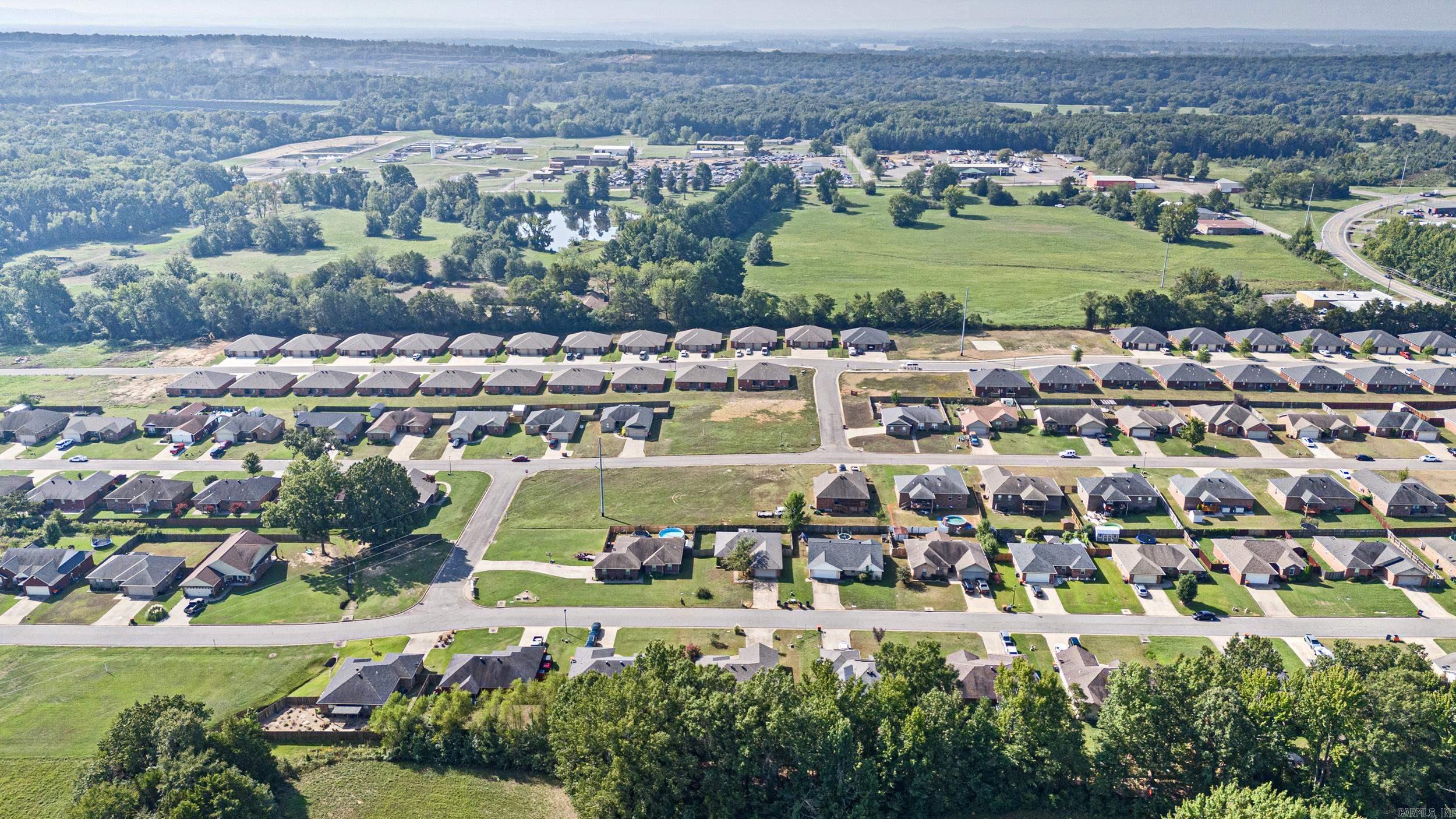 ASHBROOK ESTATES - Residential