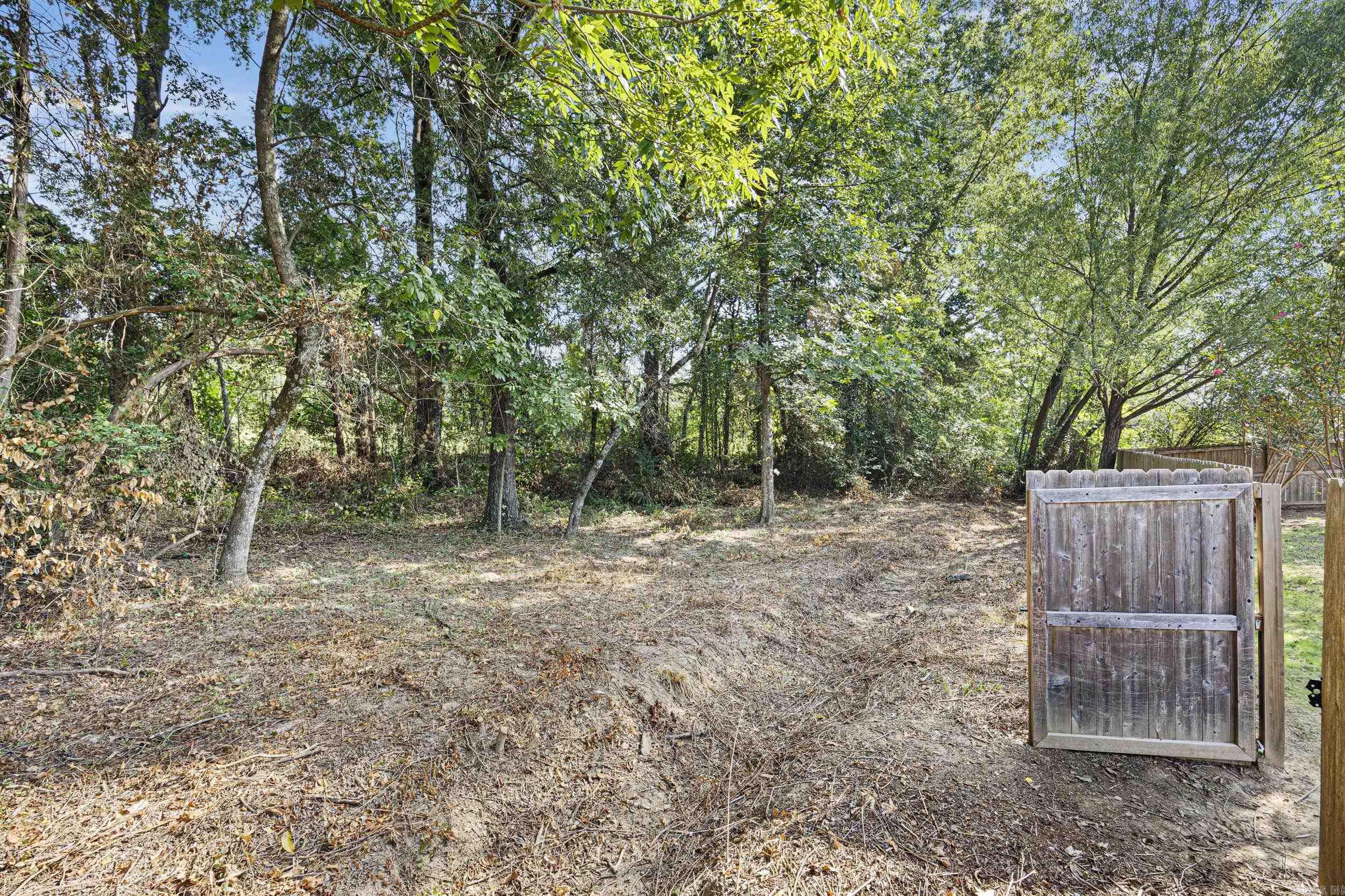 ASHBROOK ESTATES - Residential