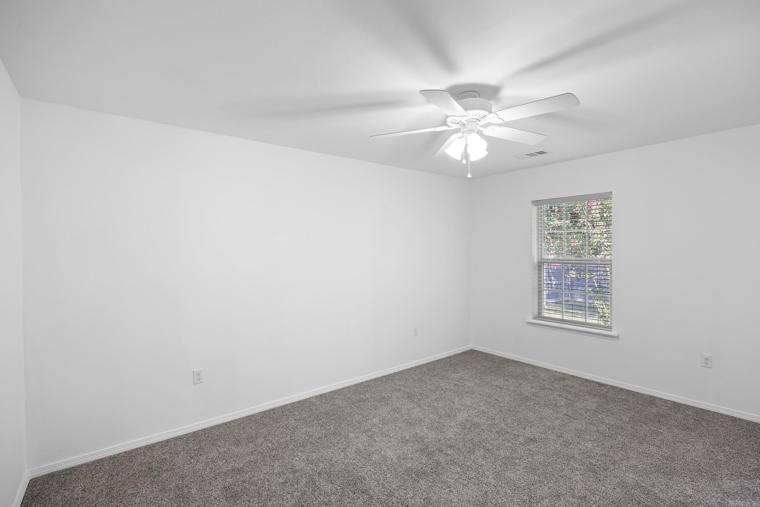 ASHBROOK ESTATES - Residential