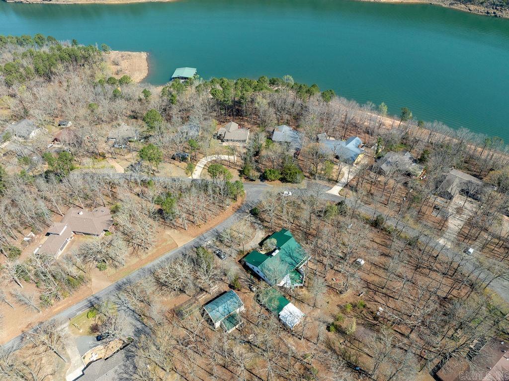 MYSTIC ISLE - Residential