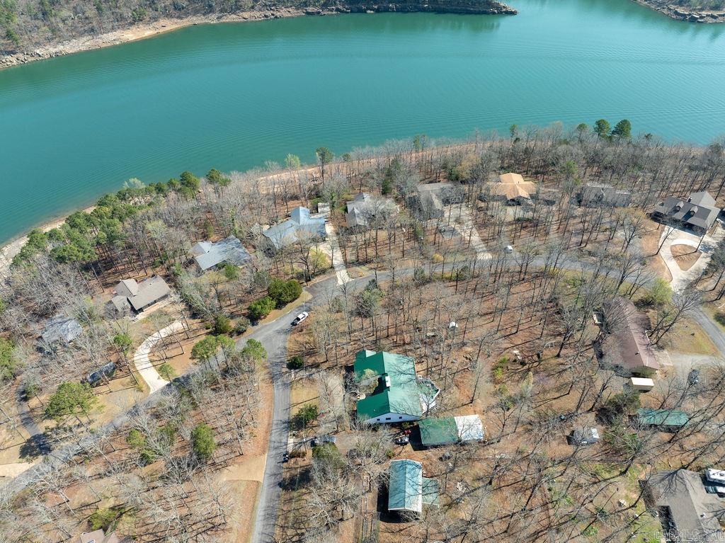 MYSTIC ISLE - Residential