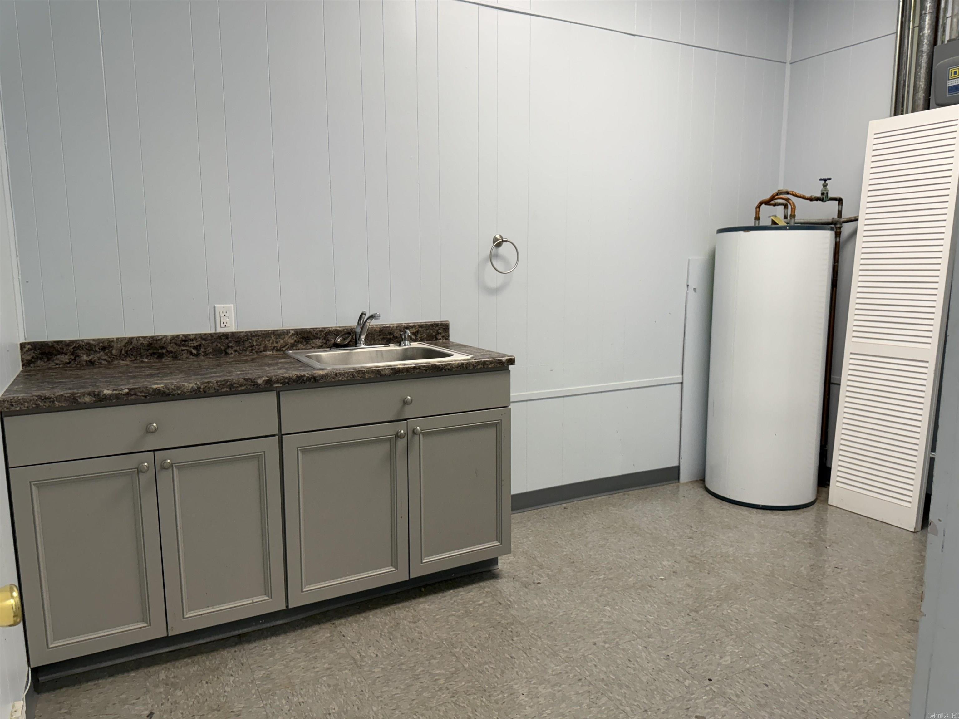 Paragould Plaza - Commercial Sale