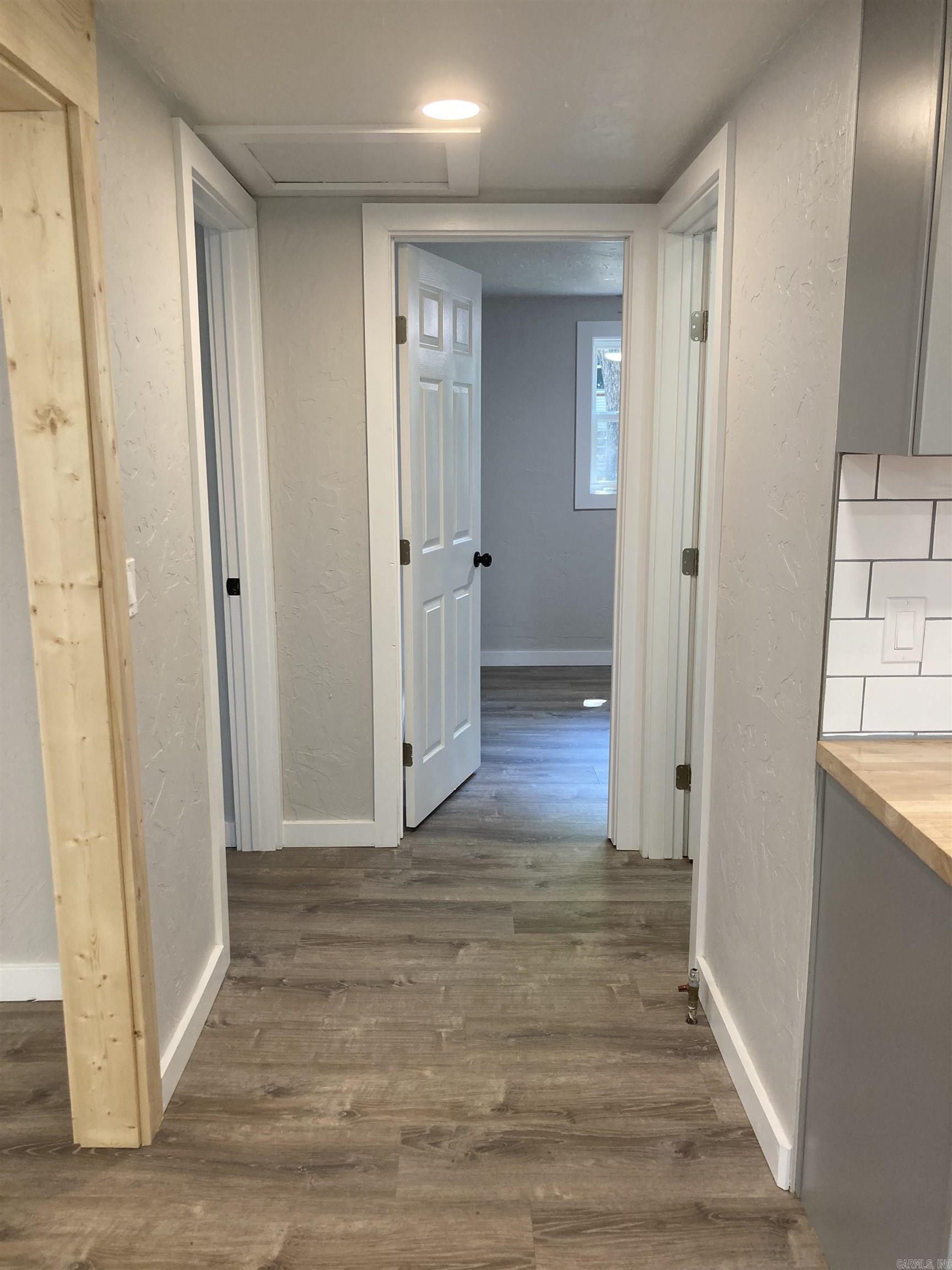 Mena Original - Residential