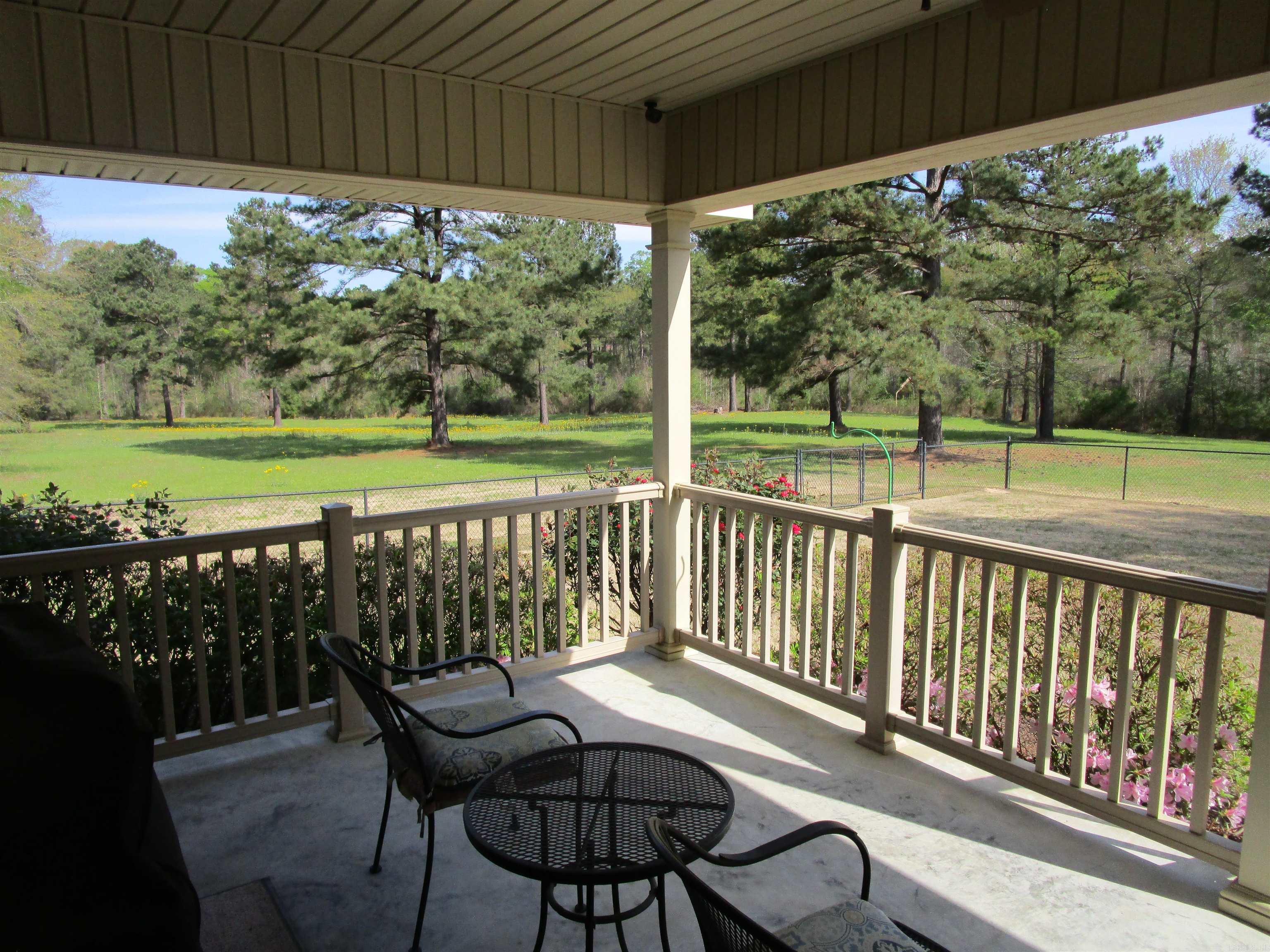 MAGNOLIA - Residential