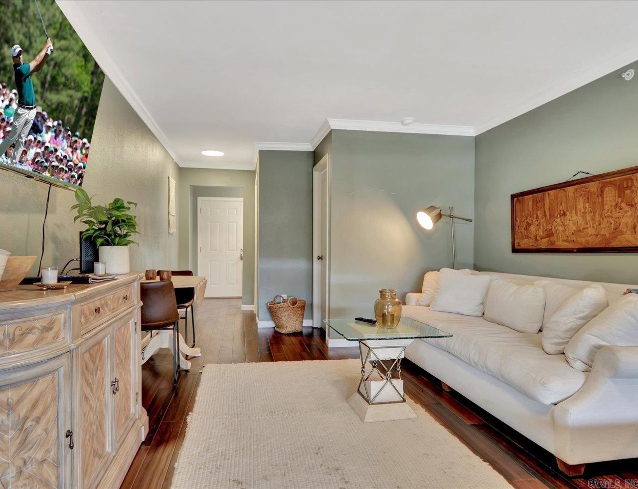 HAMILTON OAKS HPR - Residential